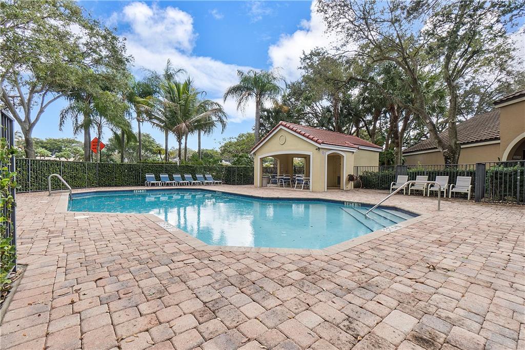 WATERSIDE AT NORTHSPRINGS - Residential
