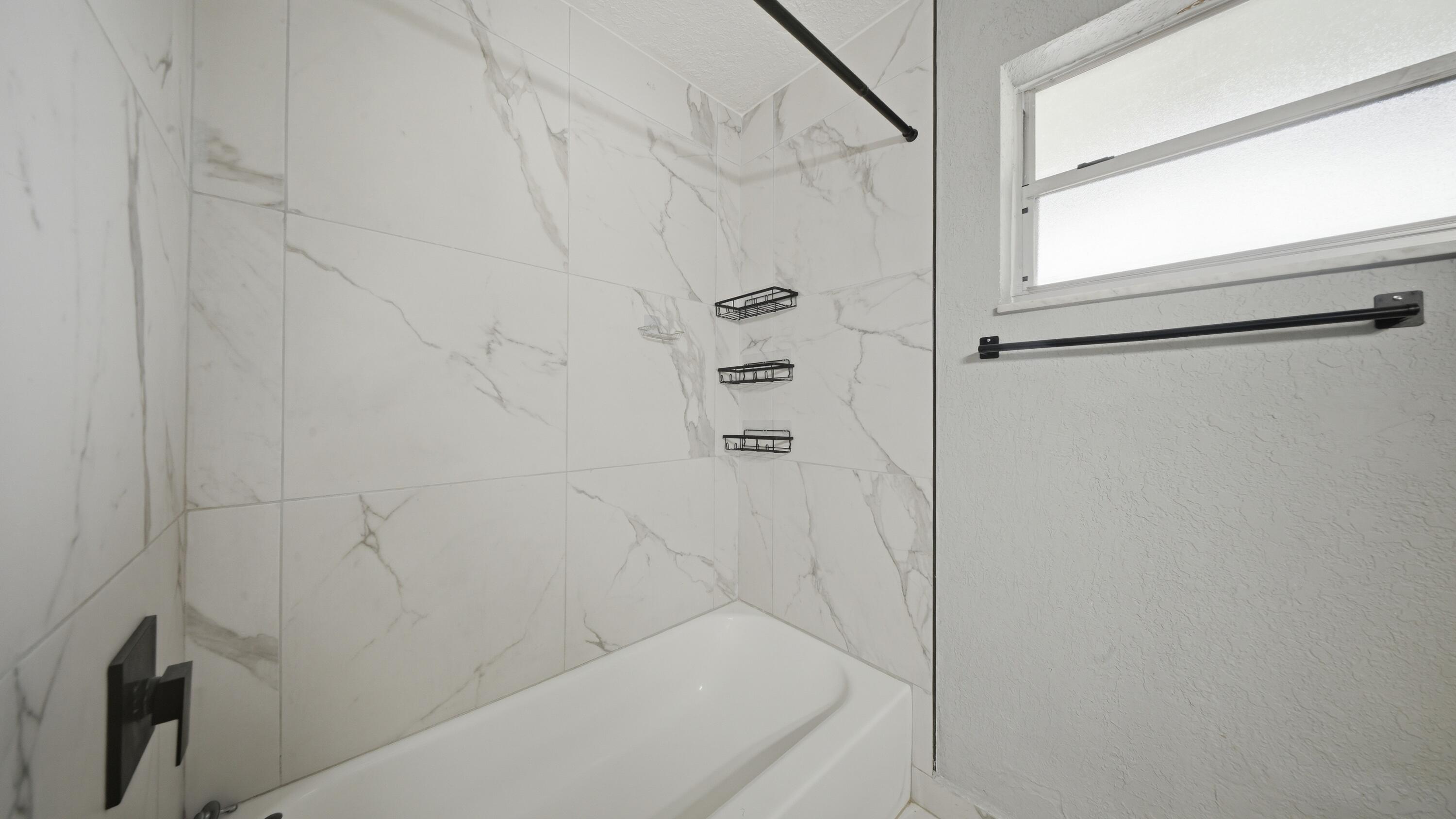 GOLD COAST TWIN VILLAS WEST - Residential Lease