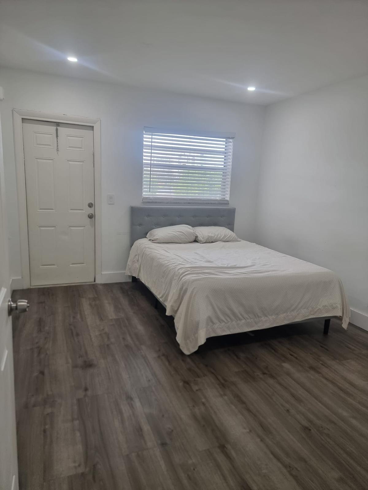 LINDA VISTA CONDO - Residential Lease