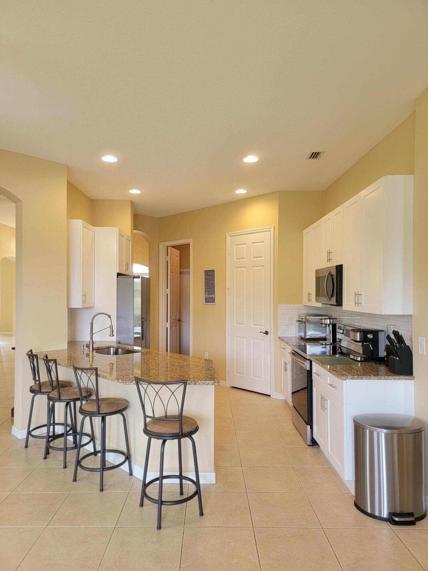 LAKE FOREST AT ST LUCIE WEST PHASE II - Residential