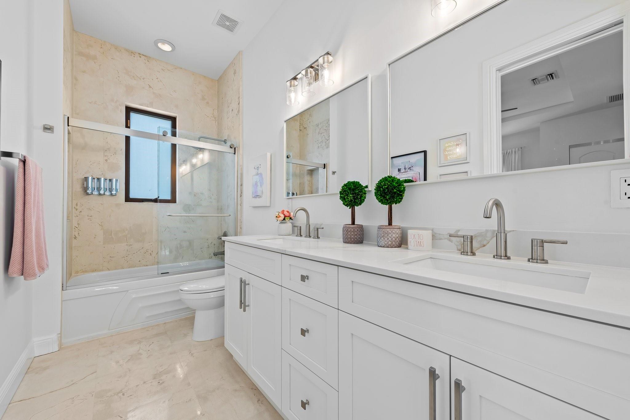 Las Olas By The Sea Ext 7 - Residential