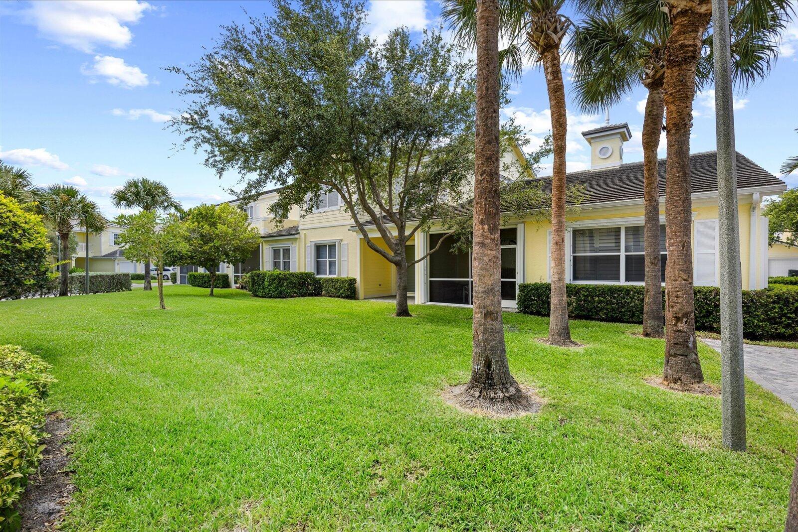 MARINER BAY - Residential