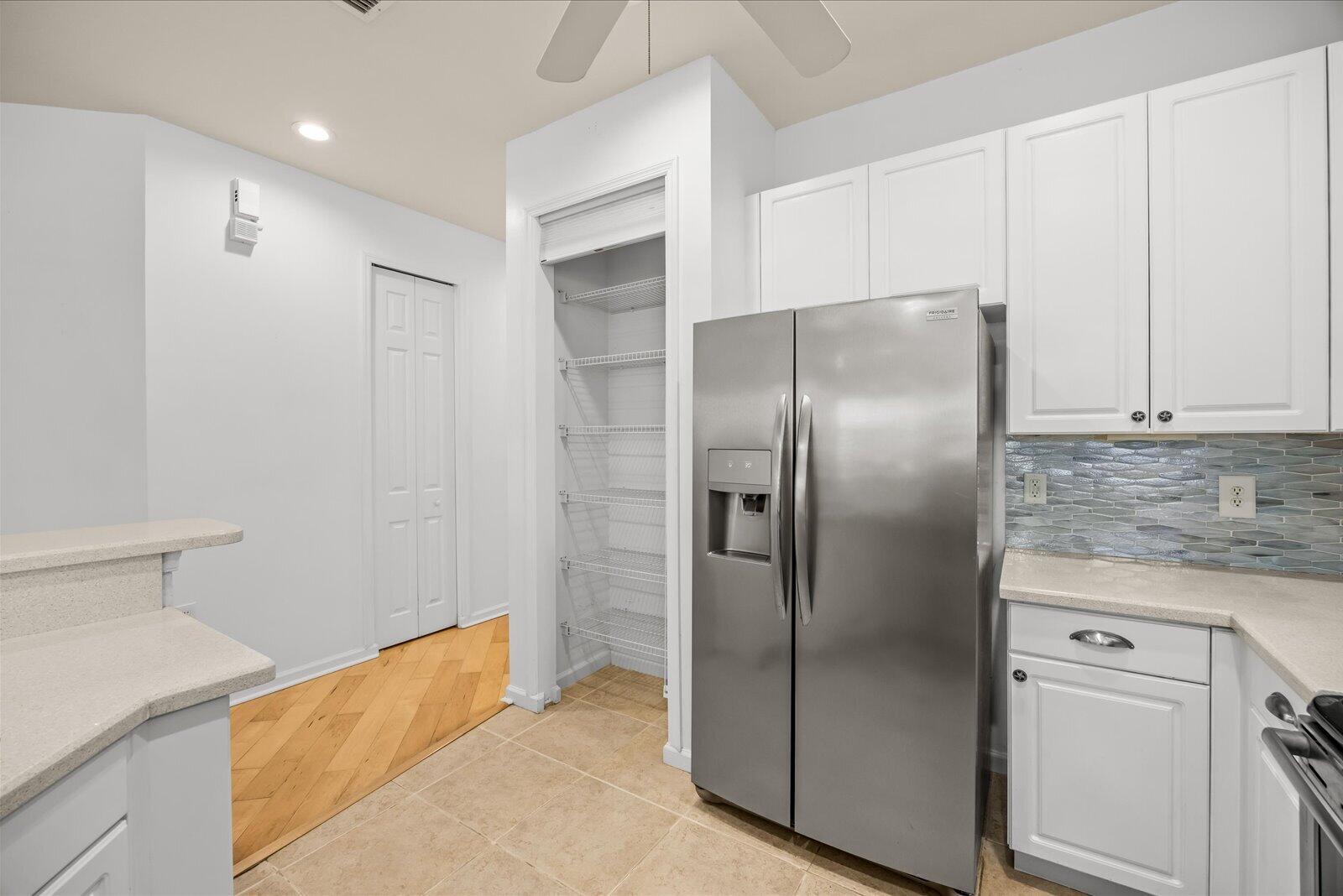 MARINER BAY - Residential
