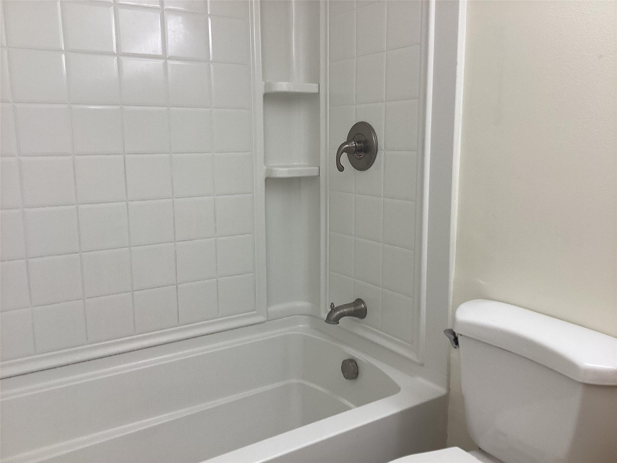 LA PINATA CONDO - Residential Lease