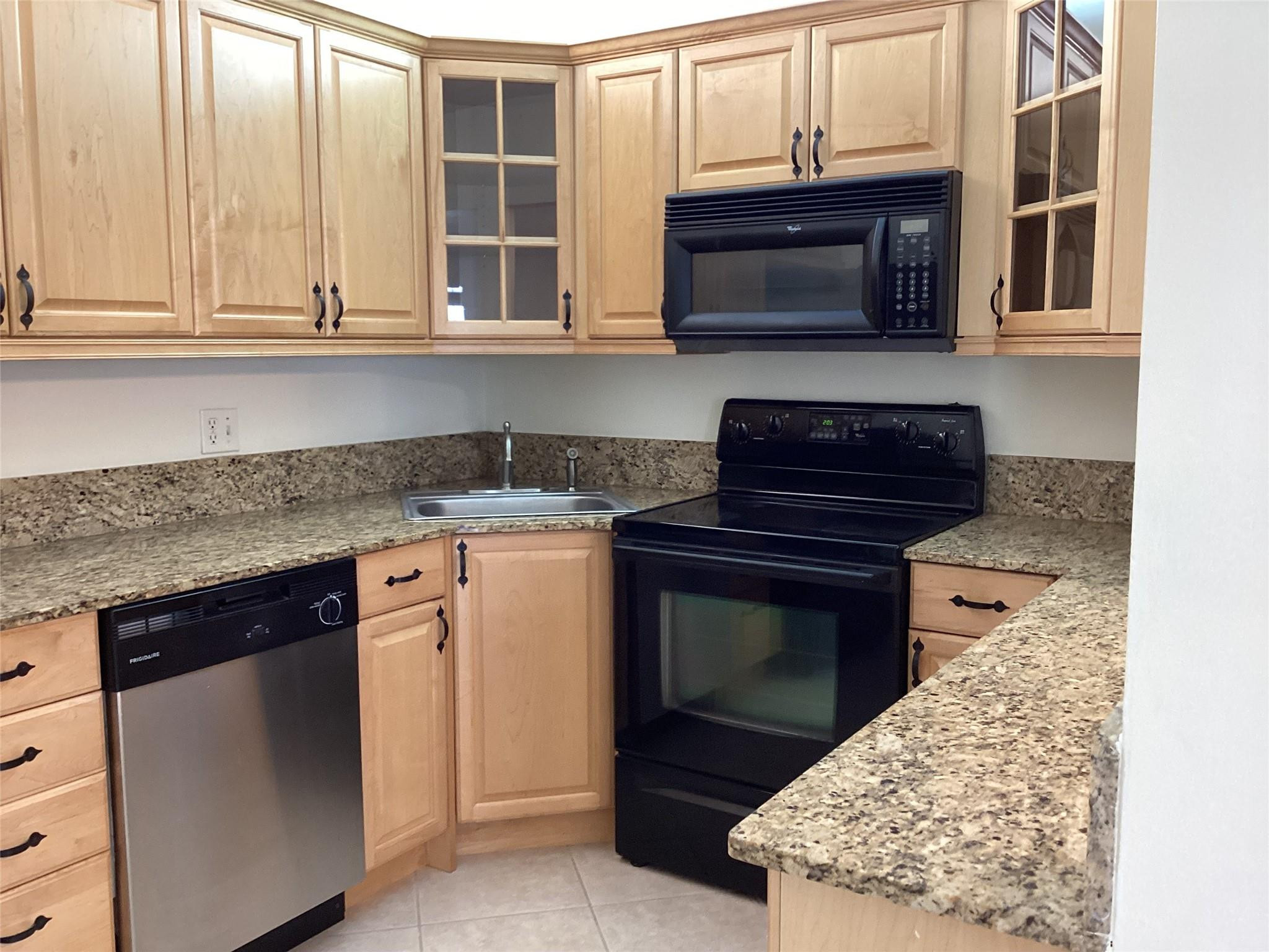 LA PINATA CONDO - Residential Lease