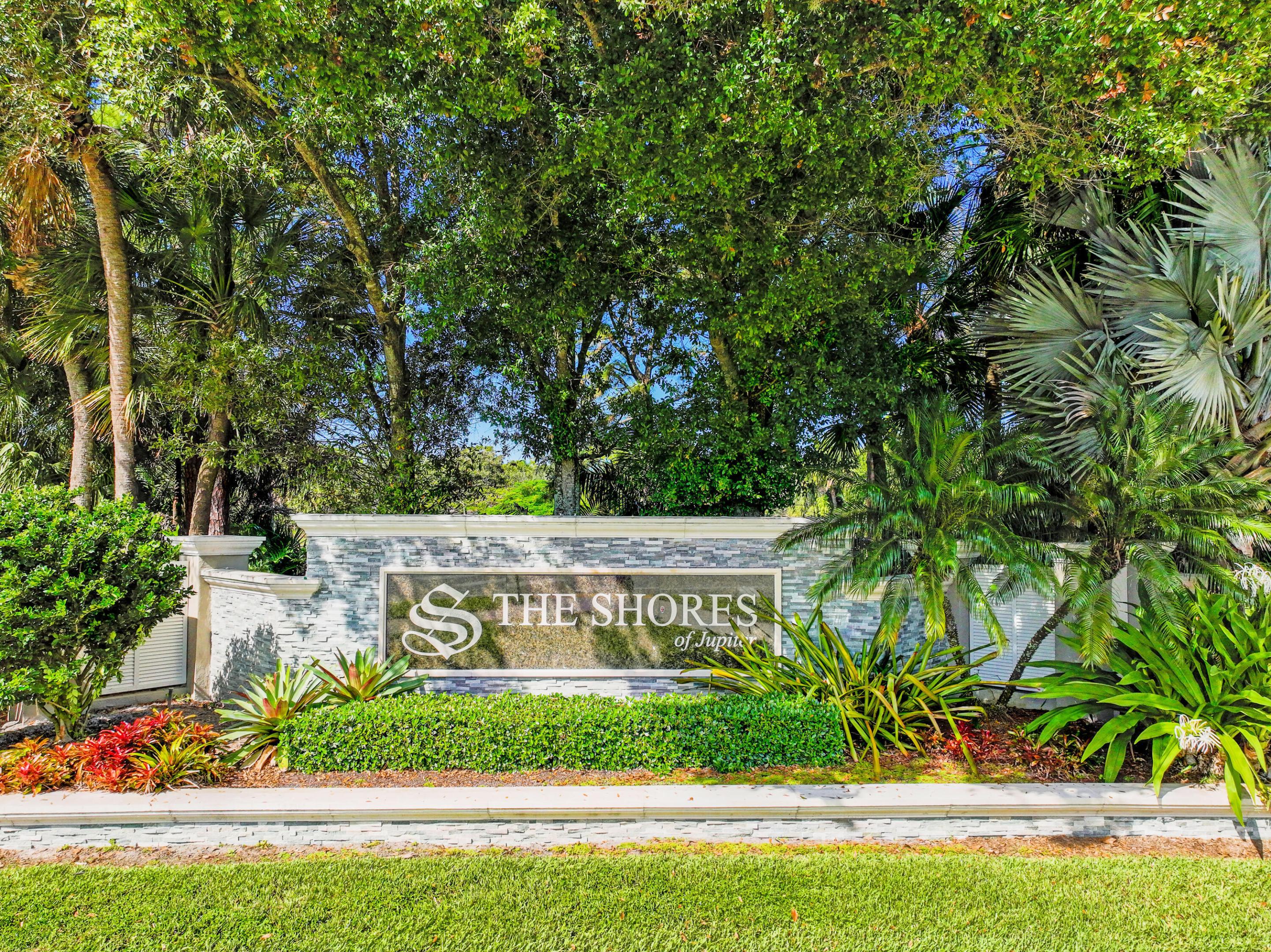SHORES - Residential