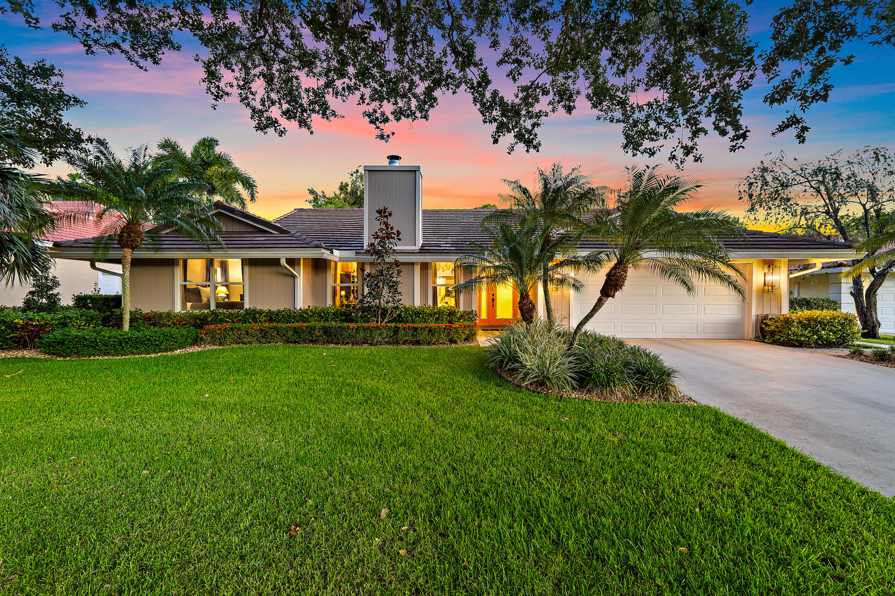 PGA RESORT COMMUNITY 2 - Residential