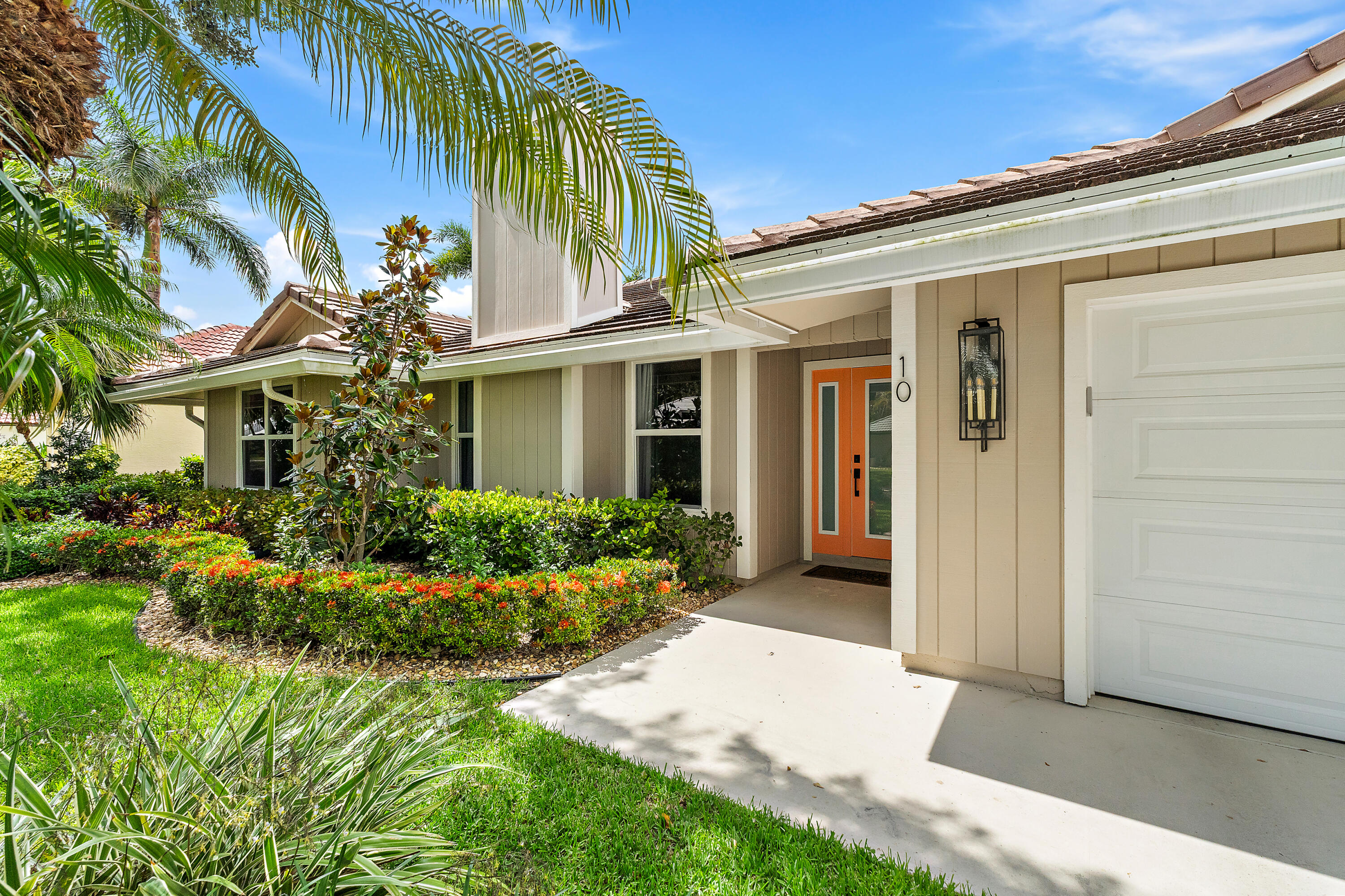 PGA RESORT COMMUNITY 2 - Residential