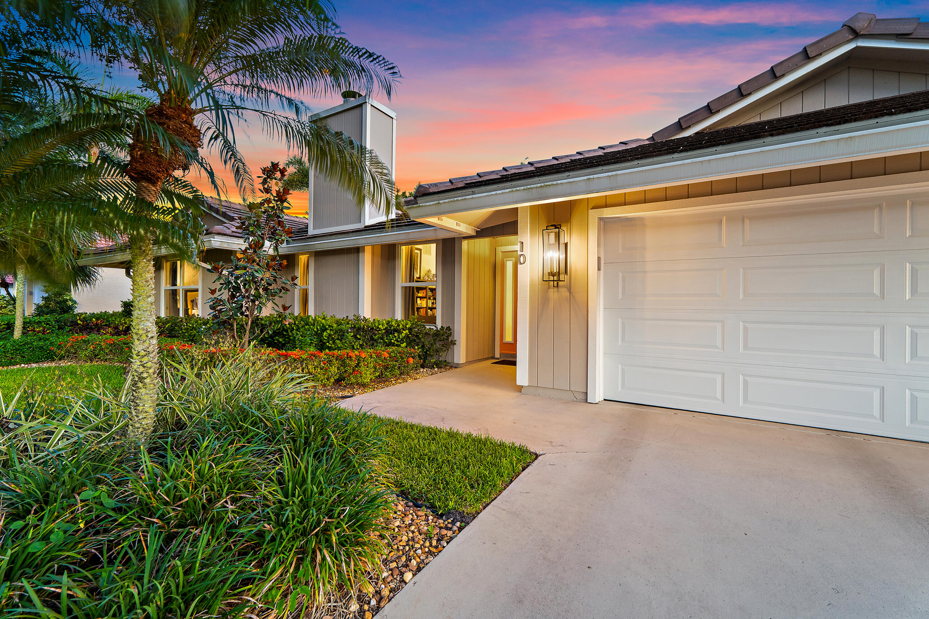 PGA RESORT COMMUNITY 2 - Residential