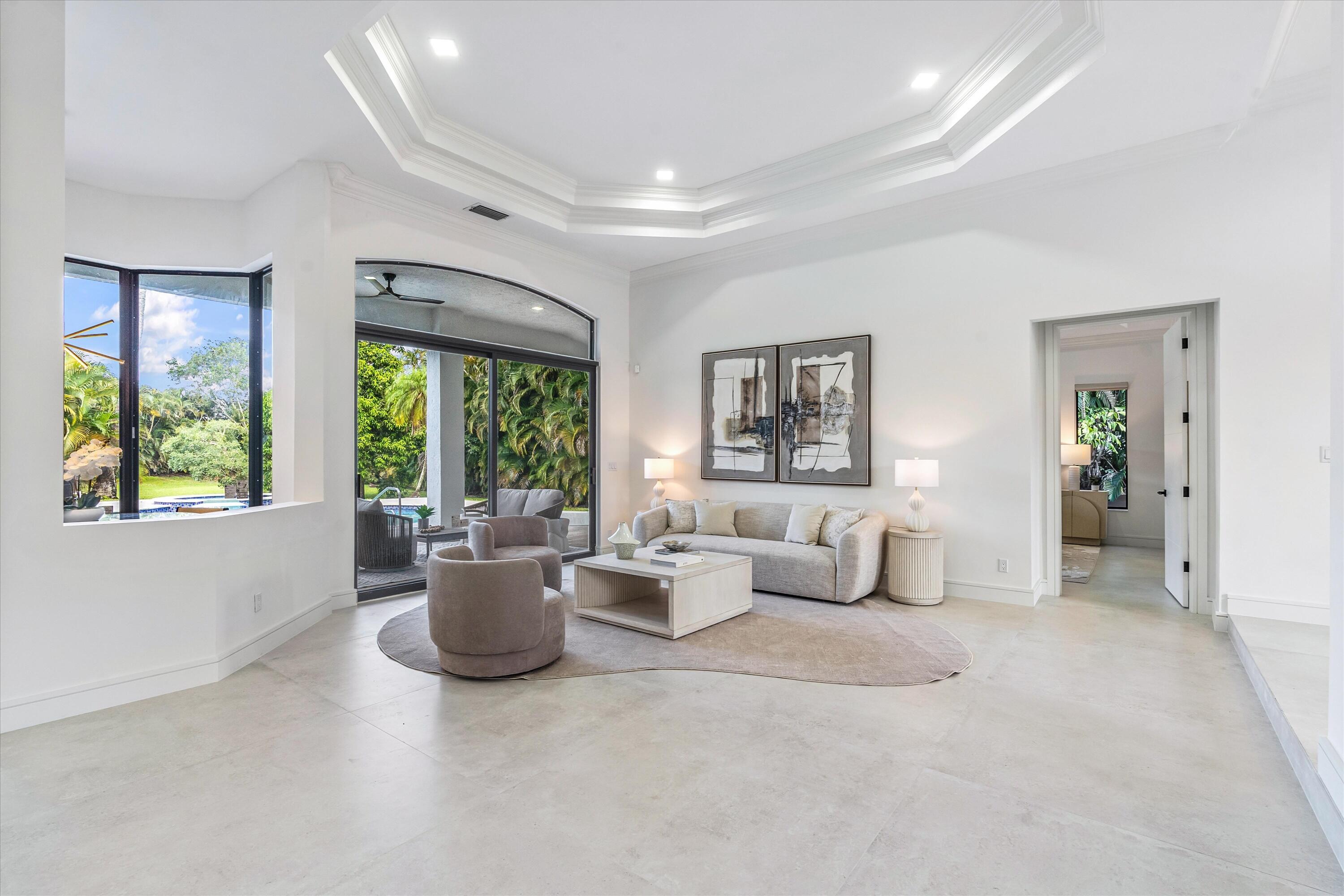 DELRAY LAKES EST - Residential
