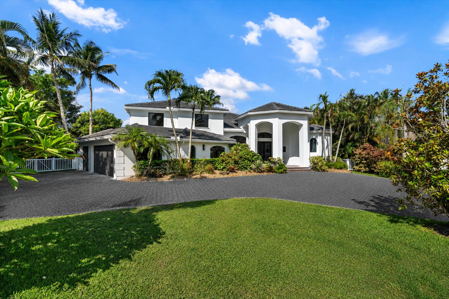 DELRAY LAKES EST - Residential