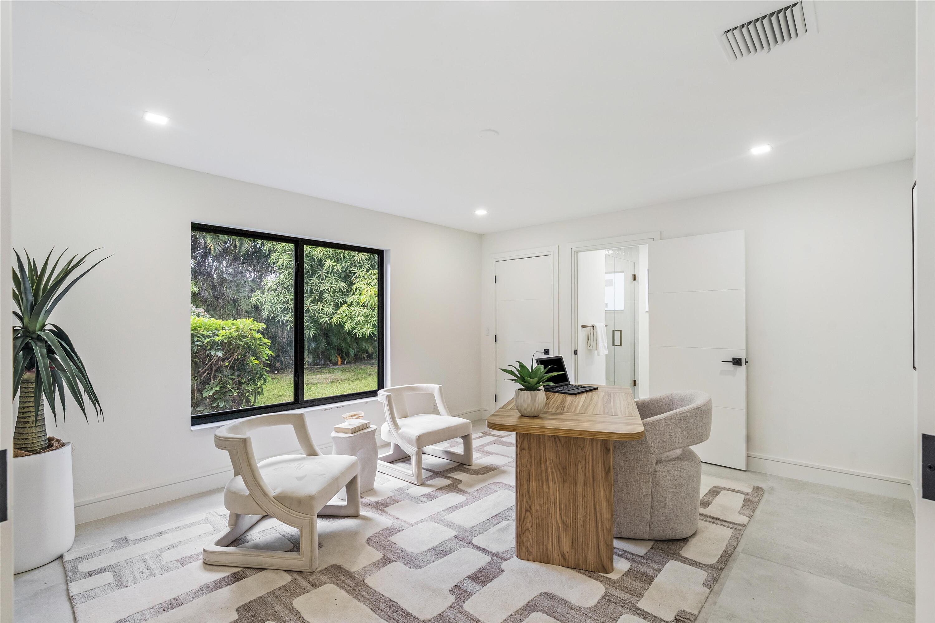 DELRAY LAKES EST - Residential
