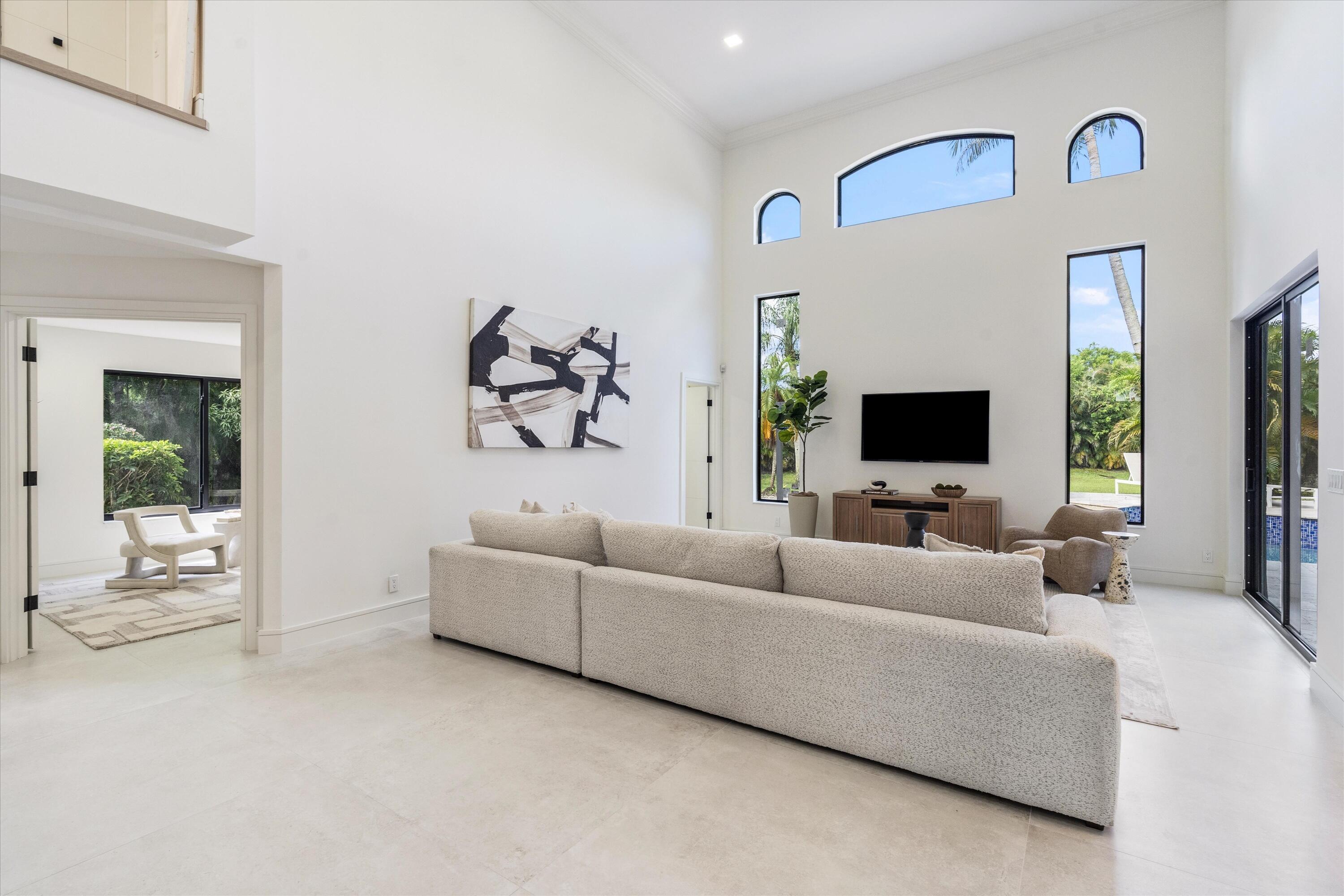 DELRAY LAKES EST - Residential