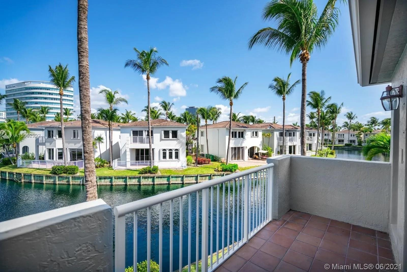 AVENTURA LAKES PHASE 1 - Residential Lease