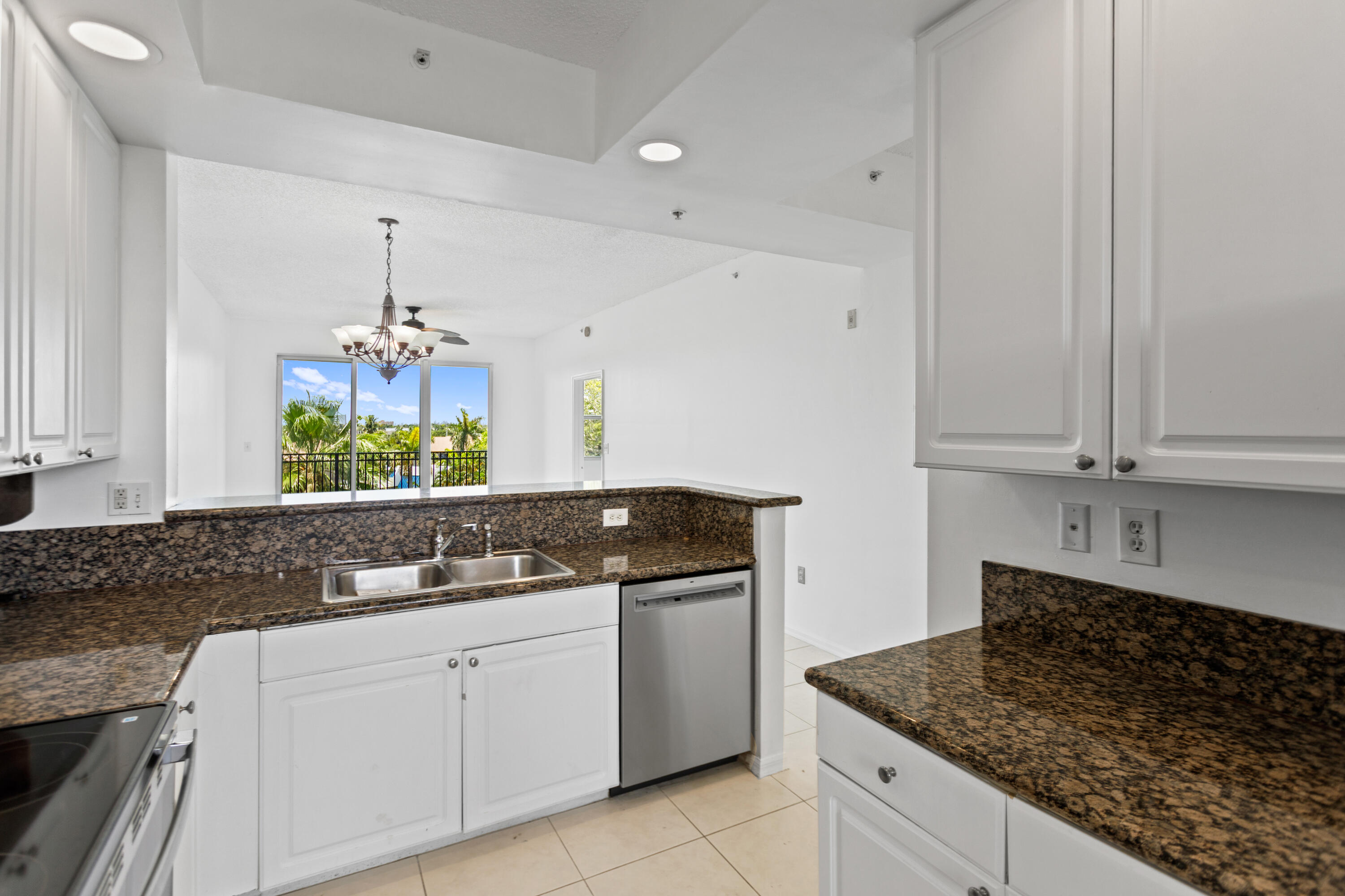 CARIBBEAN AT BOCA BAYOU CONDO - Residential Lease