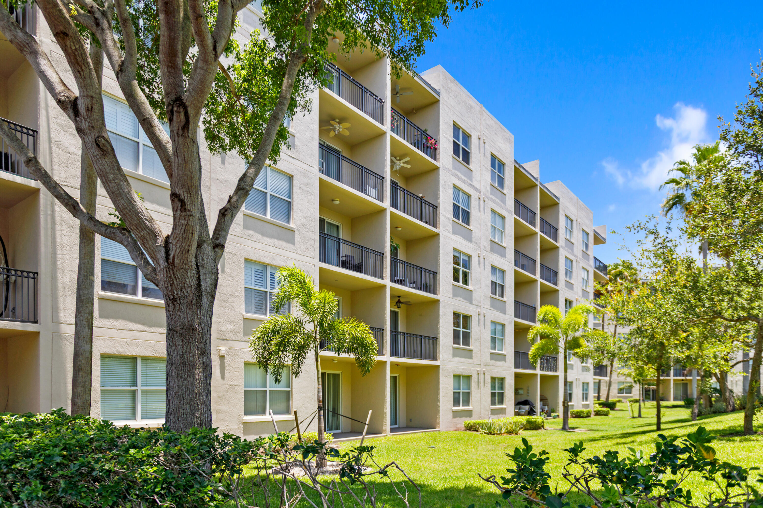 CARIBBEAN AT BOCA BAYOU CONDO - Residential Lease