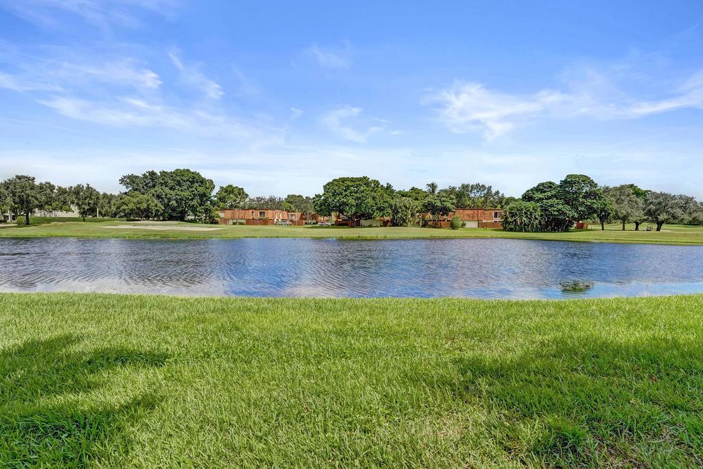 GARDENS III  CONDO - Residential