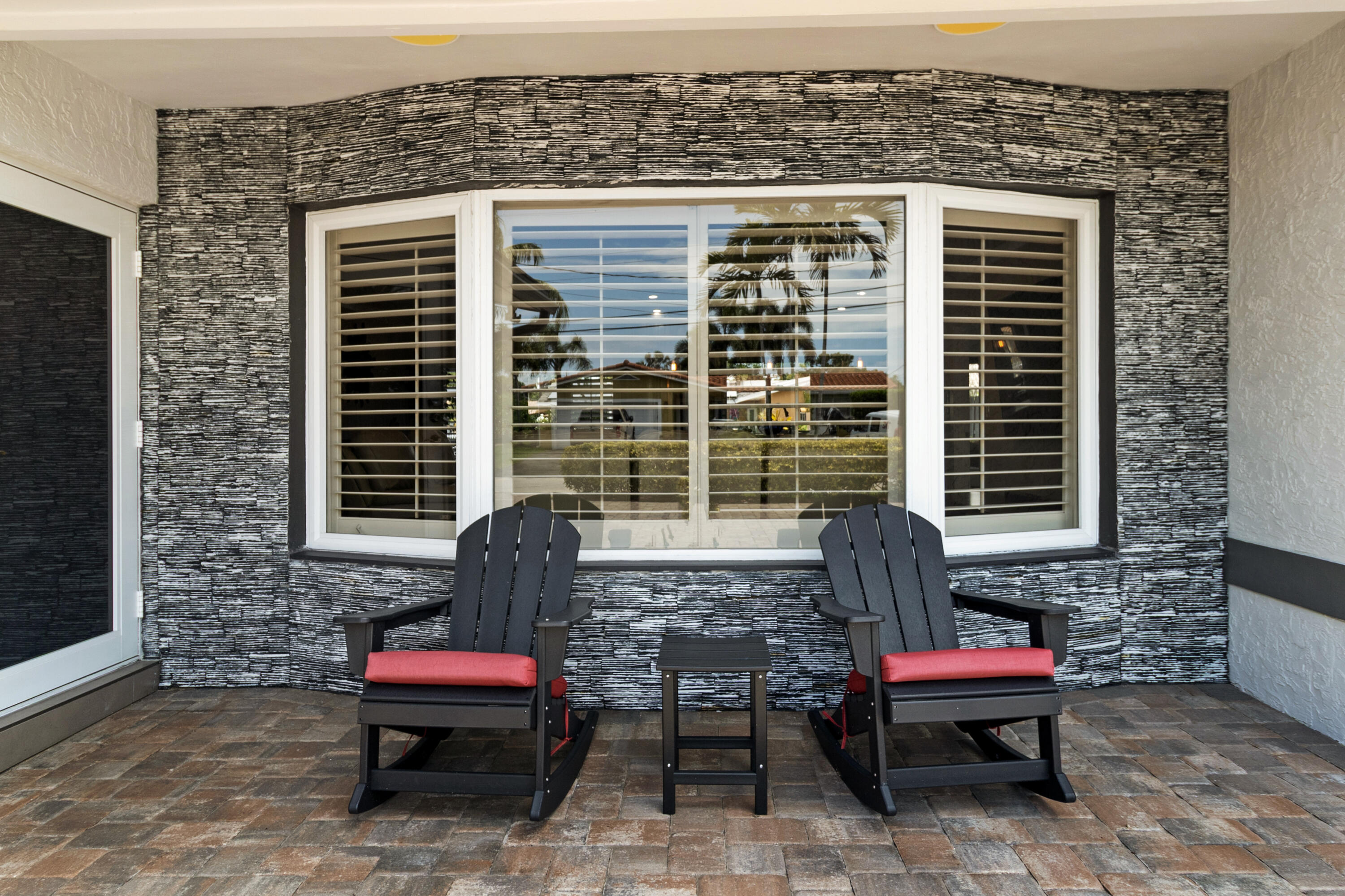 CORAL RIDGE ISLES - Residential