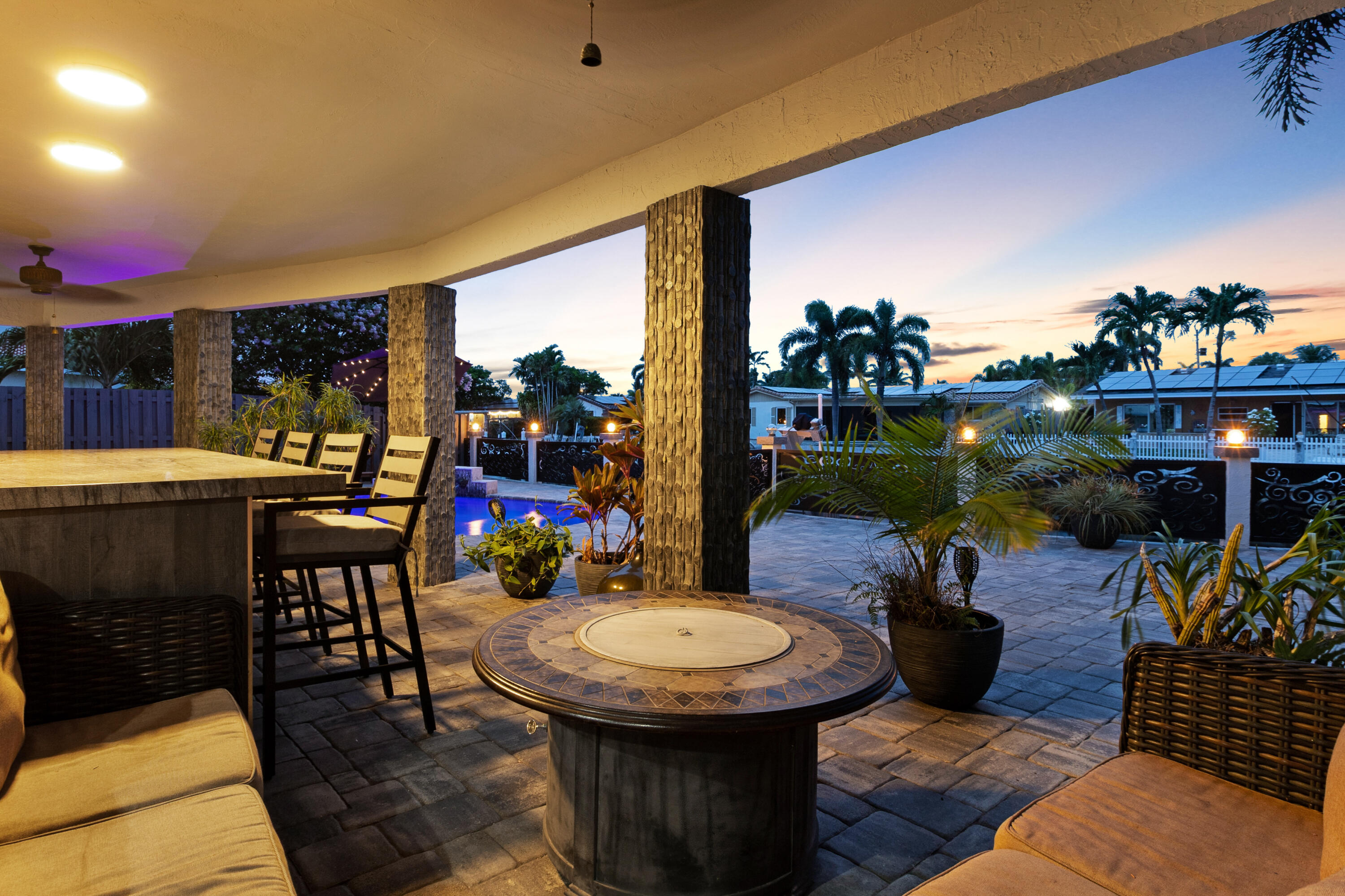 CORAL RIDGE ISLES - Residential
