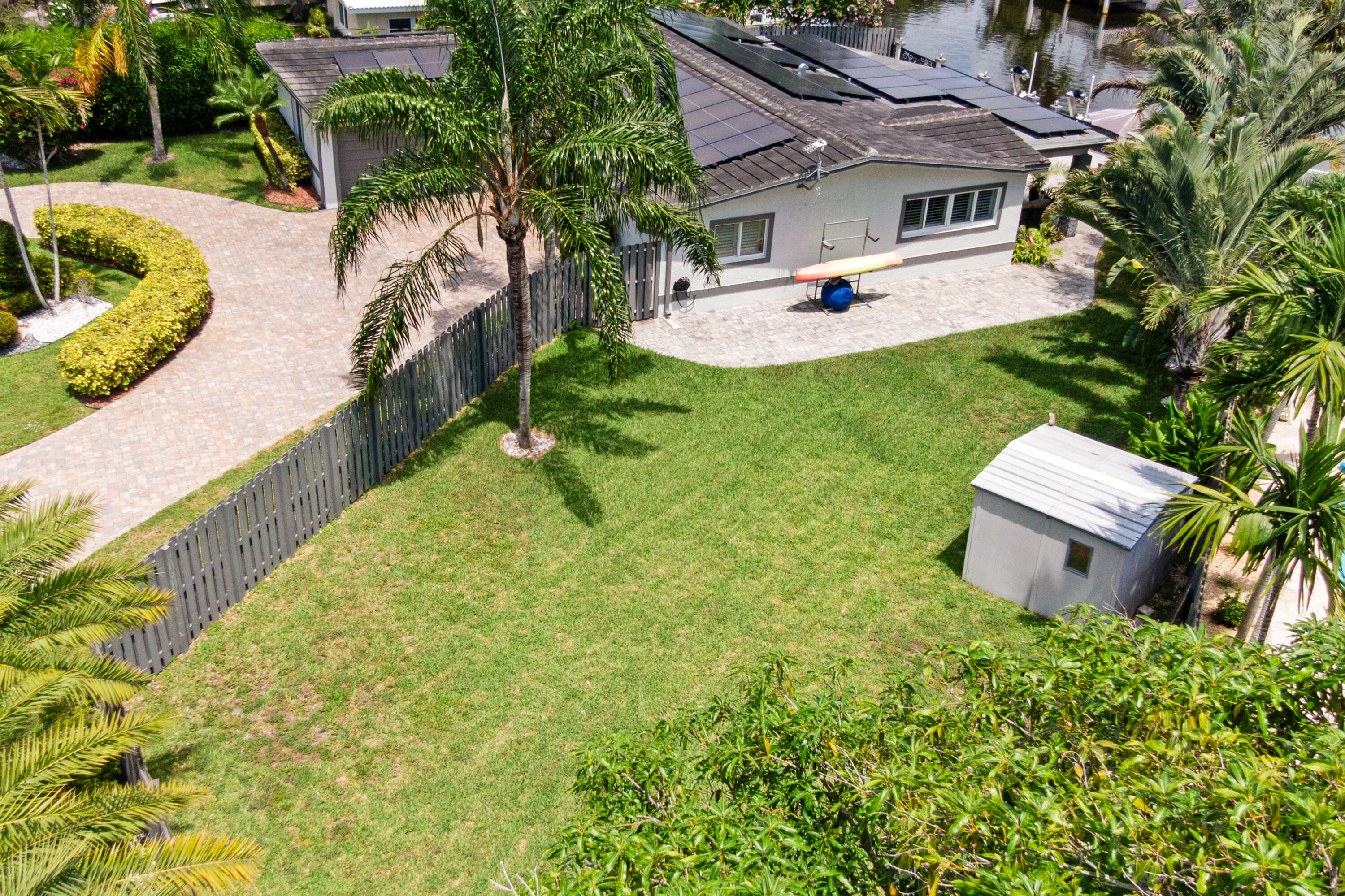 CORAL RIDGE ISLES - Residential