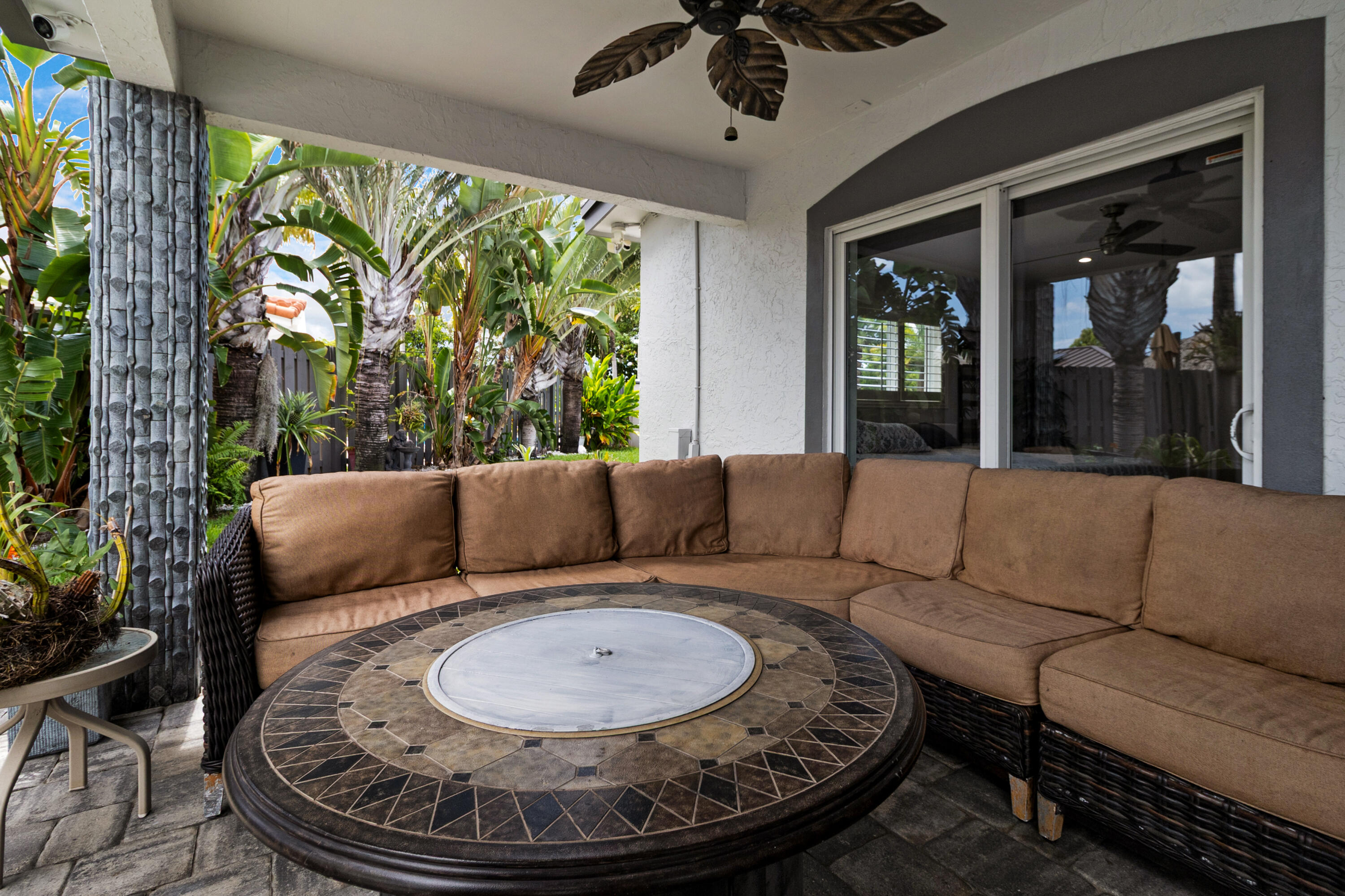 CORAL RIDGE ISLES - Residential