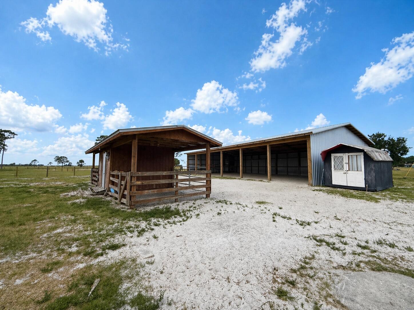 ARROW B RANCH - Residential