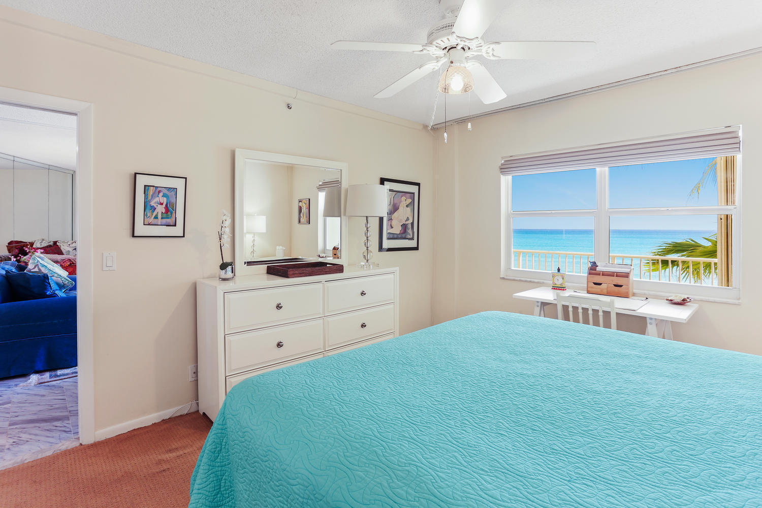 PENTHOUSE TOWERS CONDO - Residential