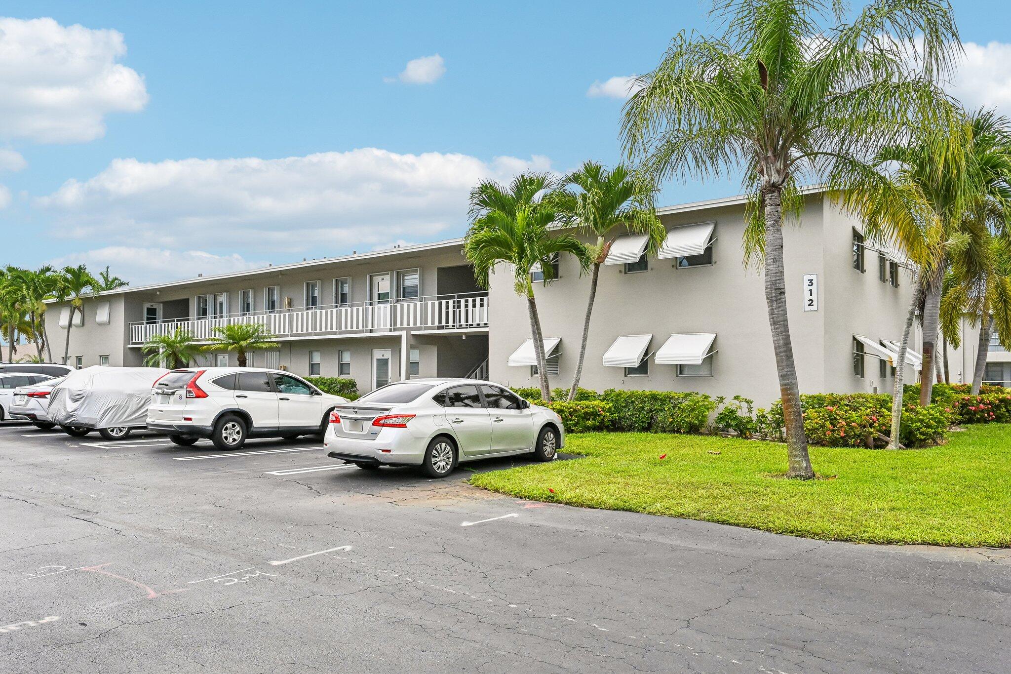 FOUR SEA SUNS CONDO - Residential