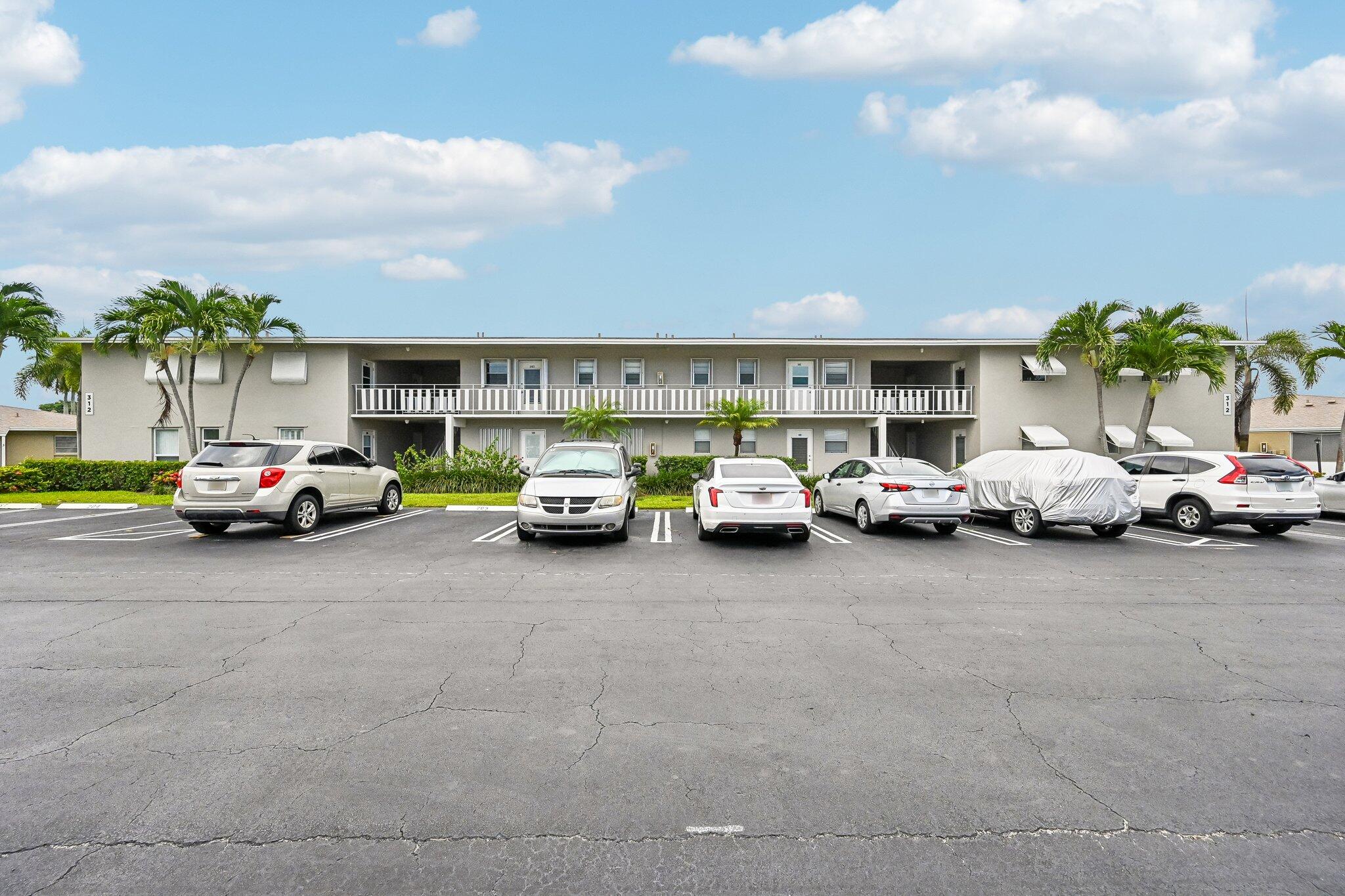FOUR SEA SUNS CONDO - Residential