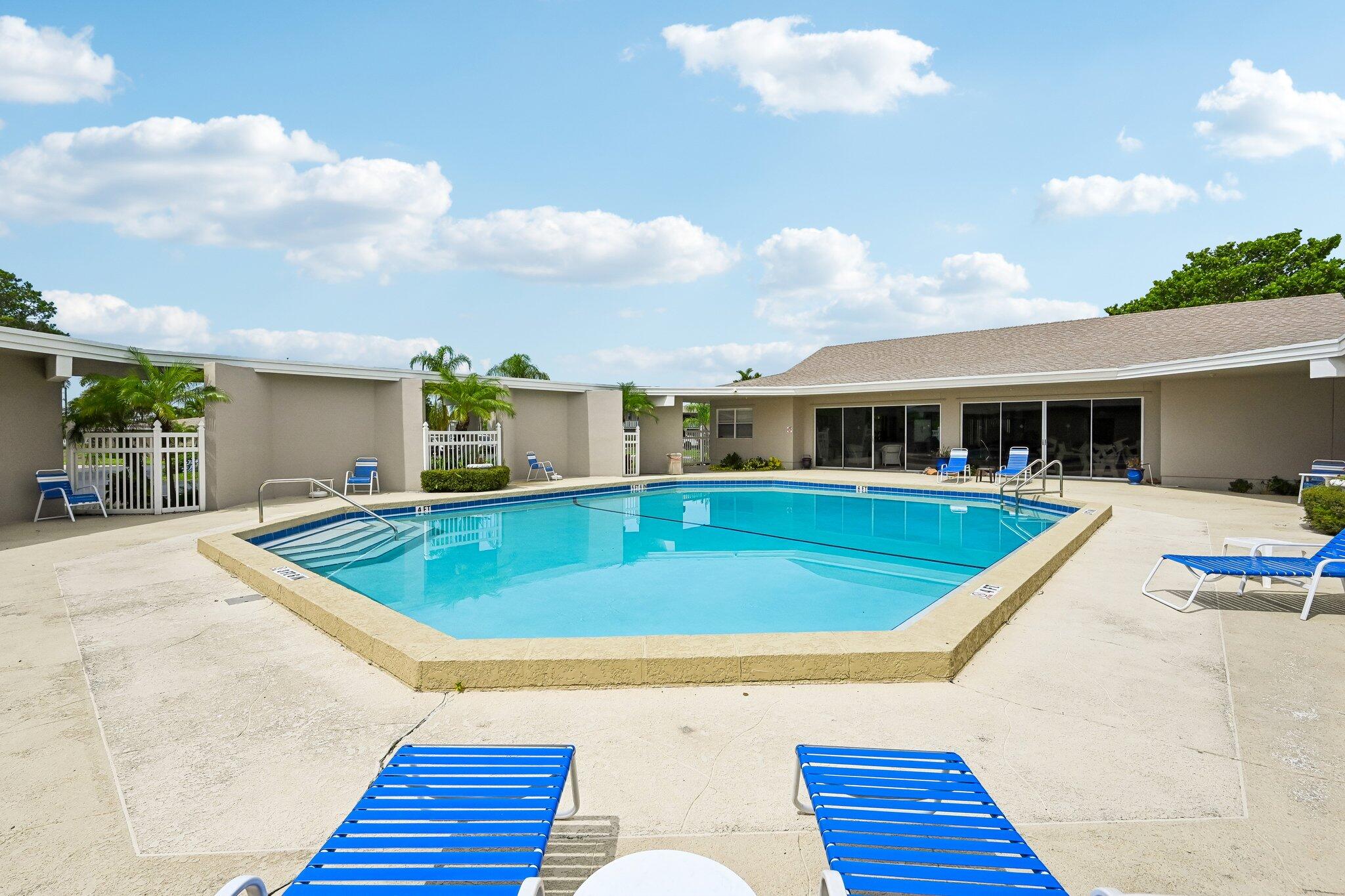 FOUR SEA SUNS CONDO - Residential