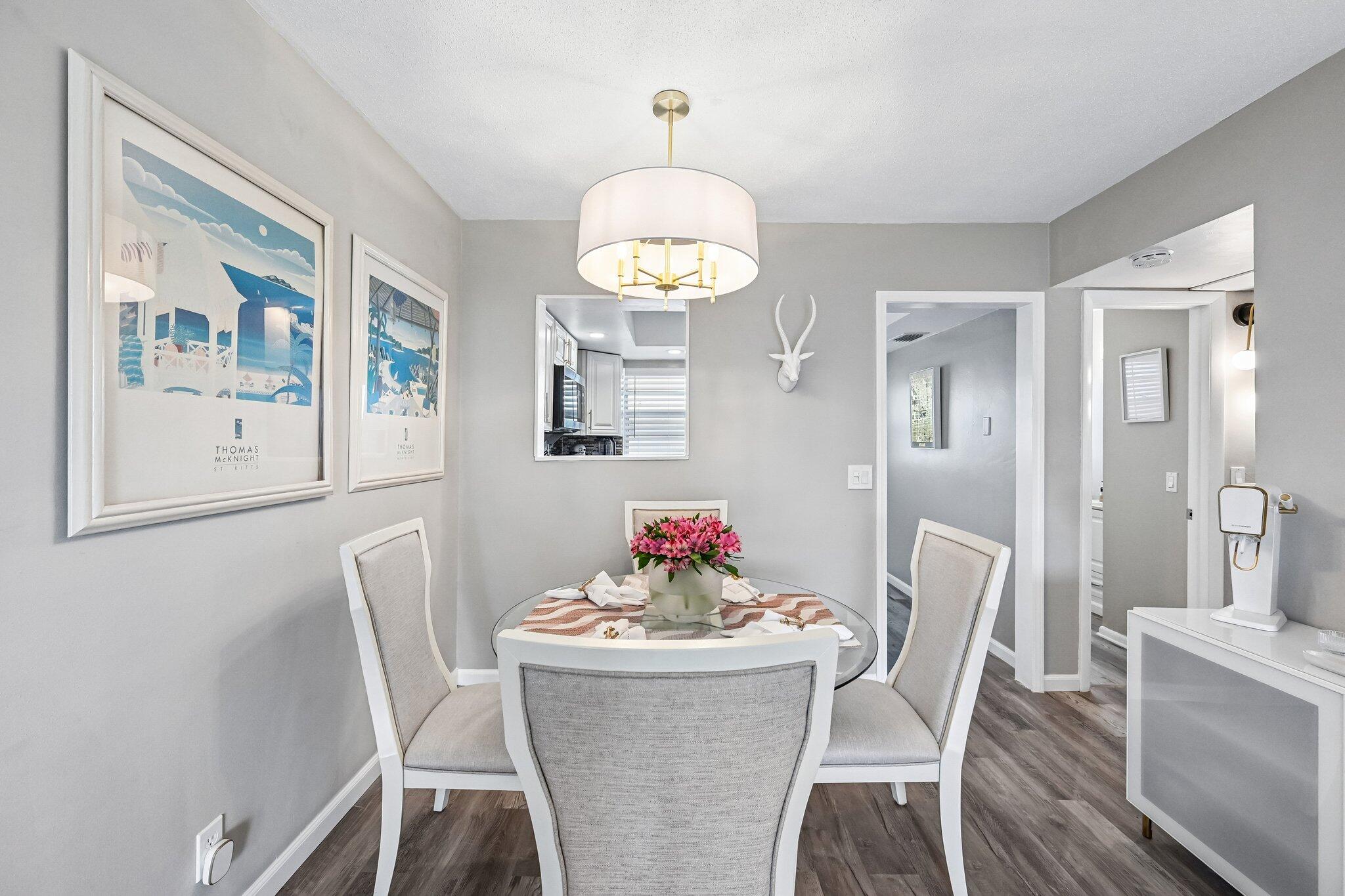 FOUR SEA SUNS CONDO - Residential