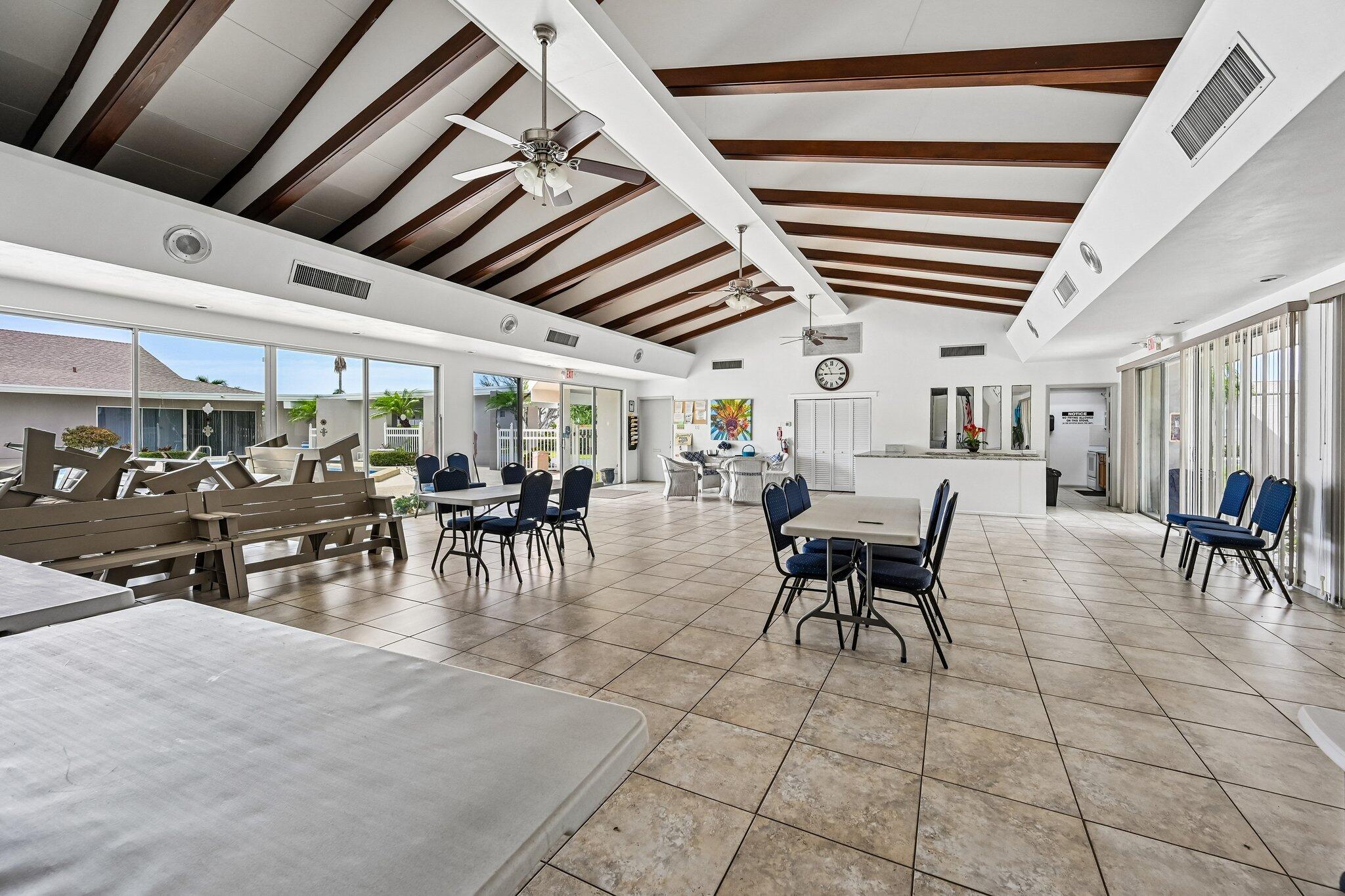 FOUR SEA SUNS CONDO - Residential