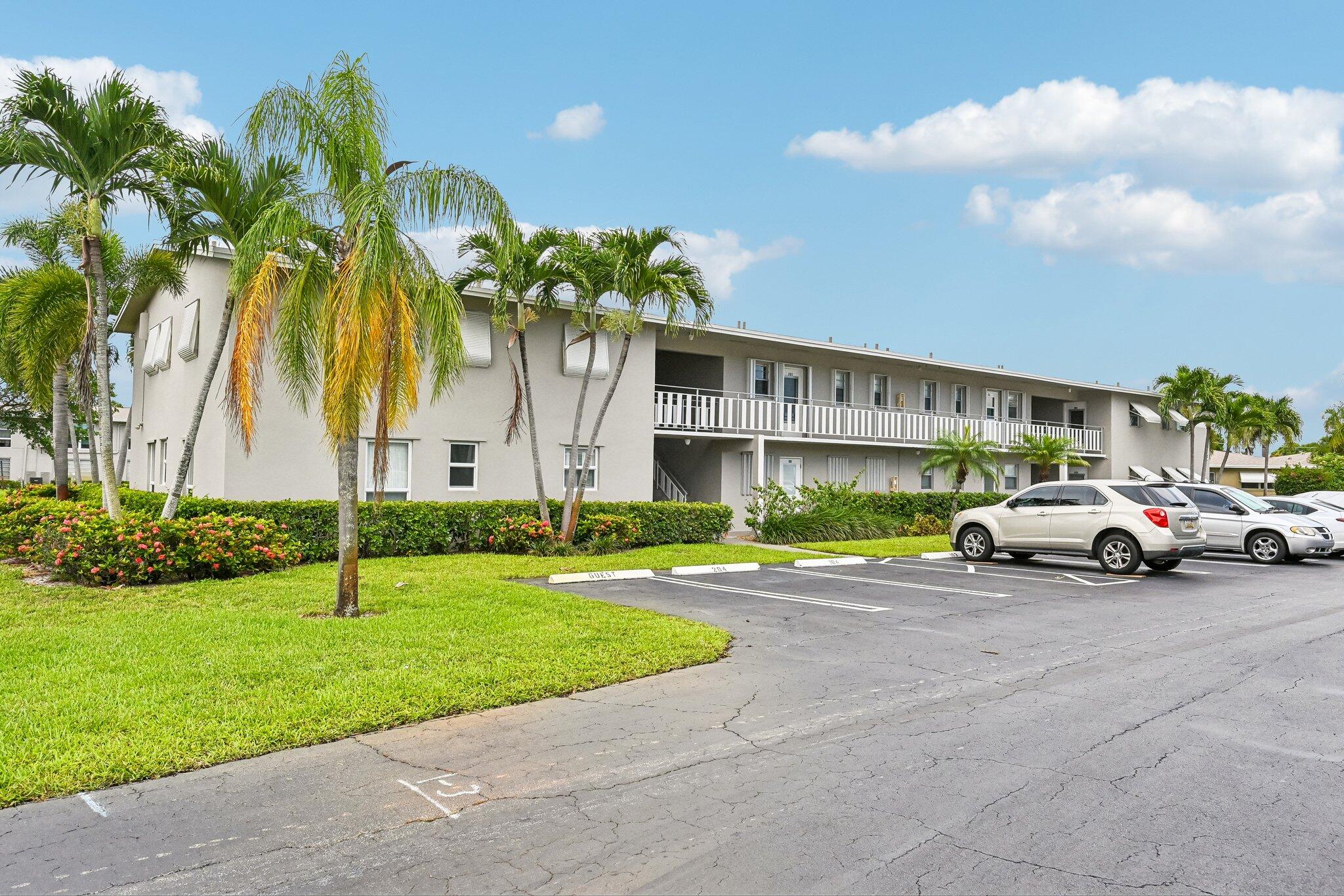 FOUR SEA SUNS CONDO - Residential