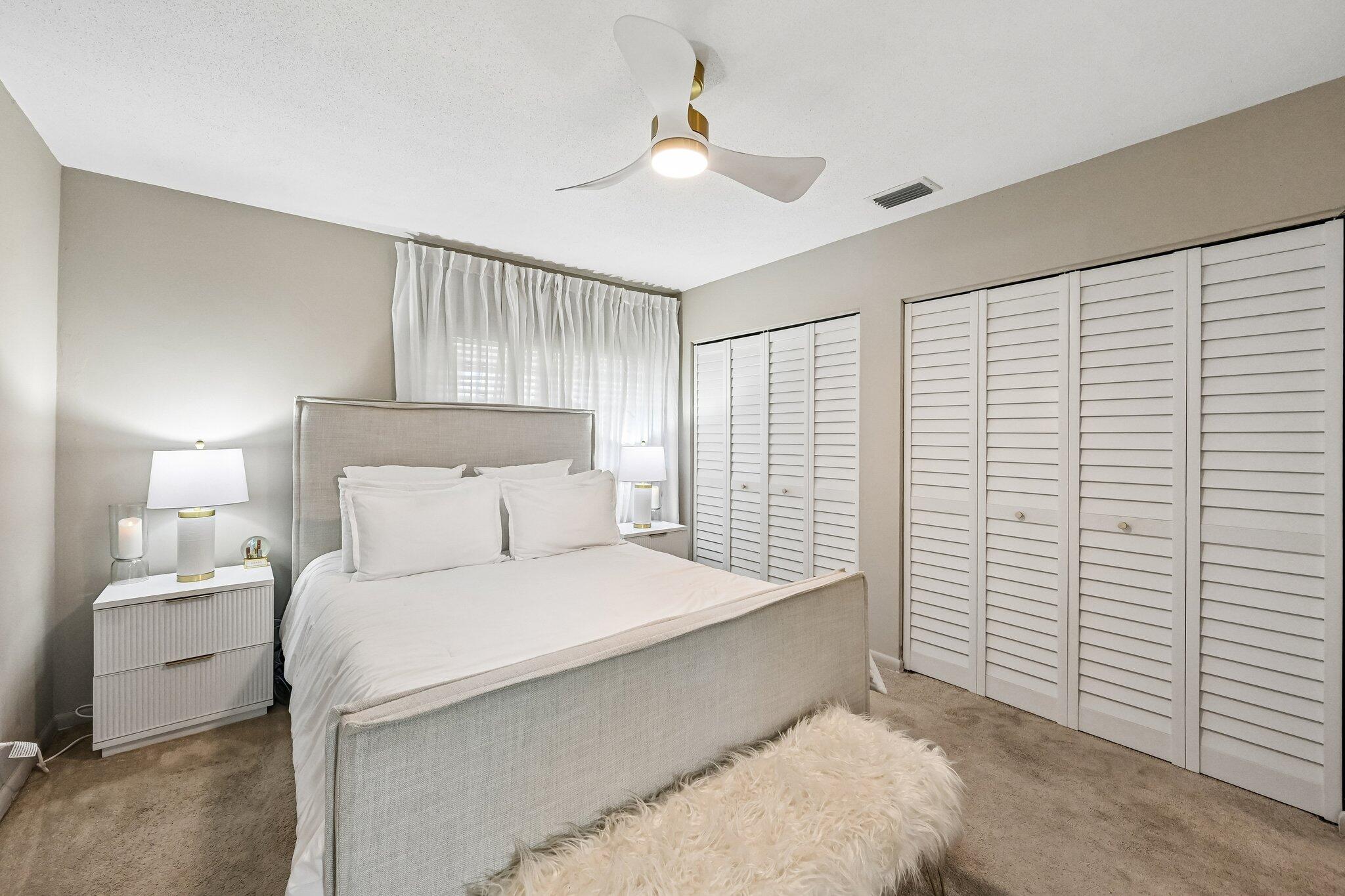 FOUR SEA SUNS CONDO - Residential