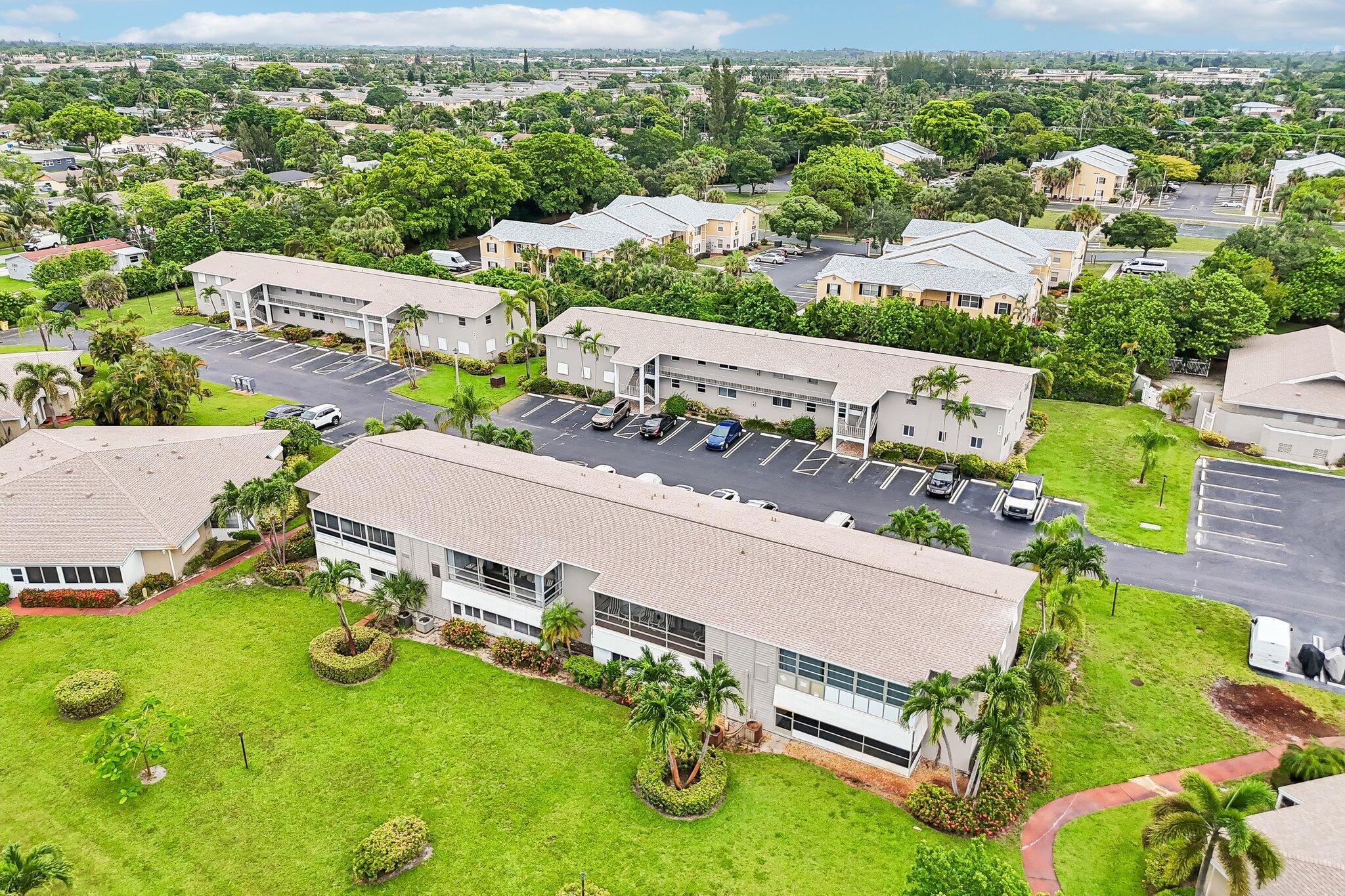 FOUR SEA SUNS CONDO - Residential
