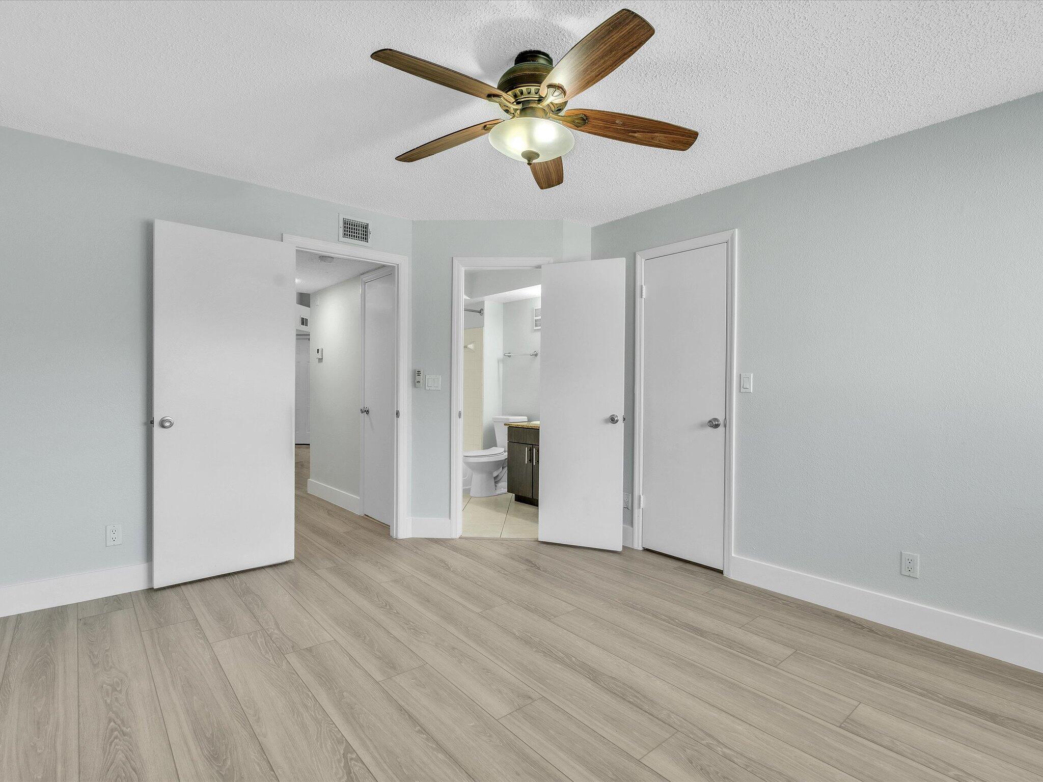 ISLES AT LAGO MAR CONDO - Residential