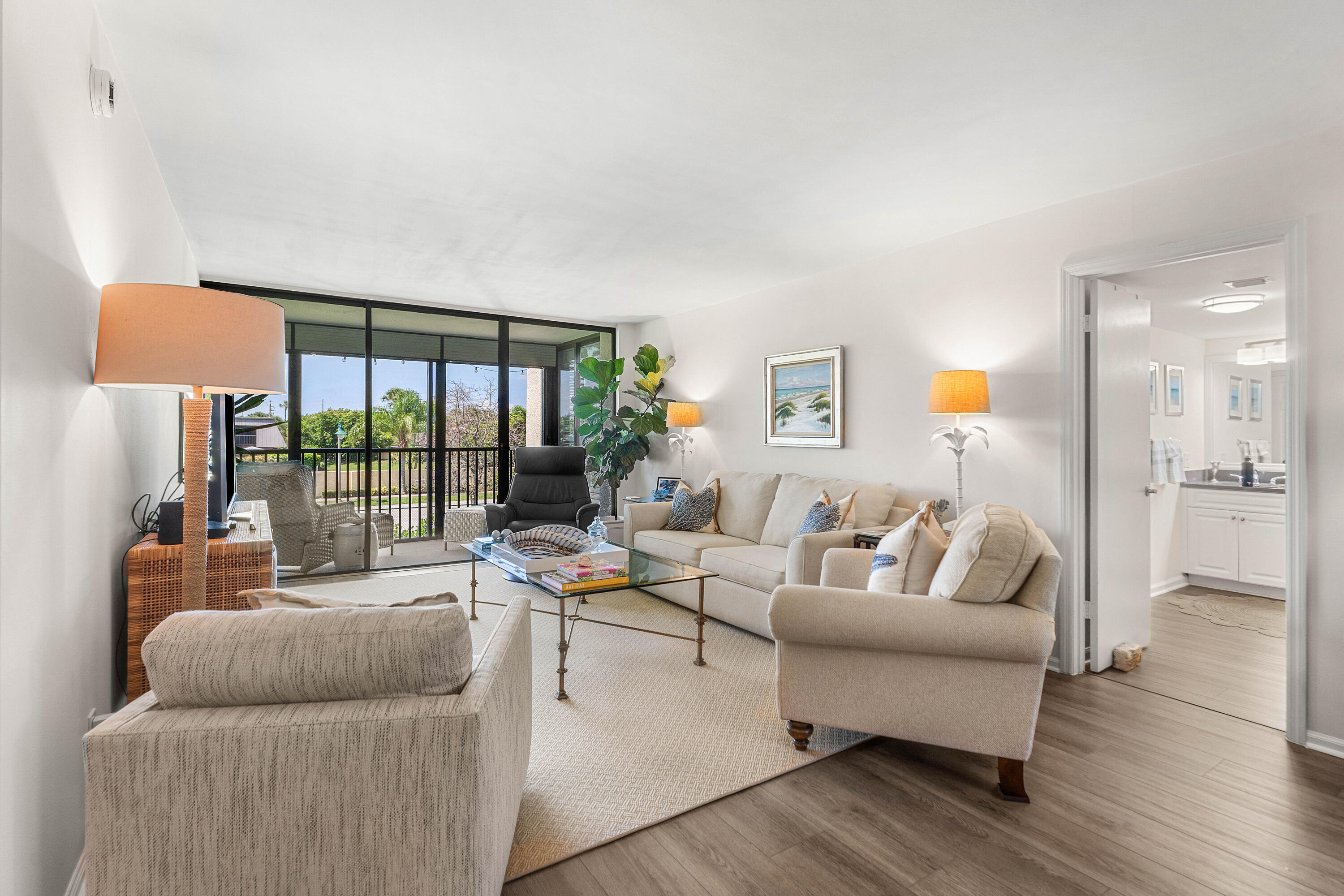 JUPITER OCEAN AND RACQUET CLUB - Residential