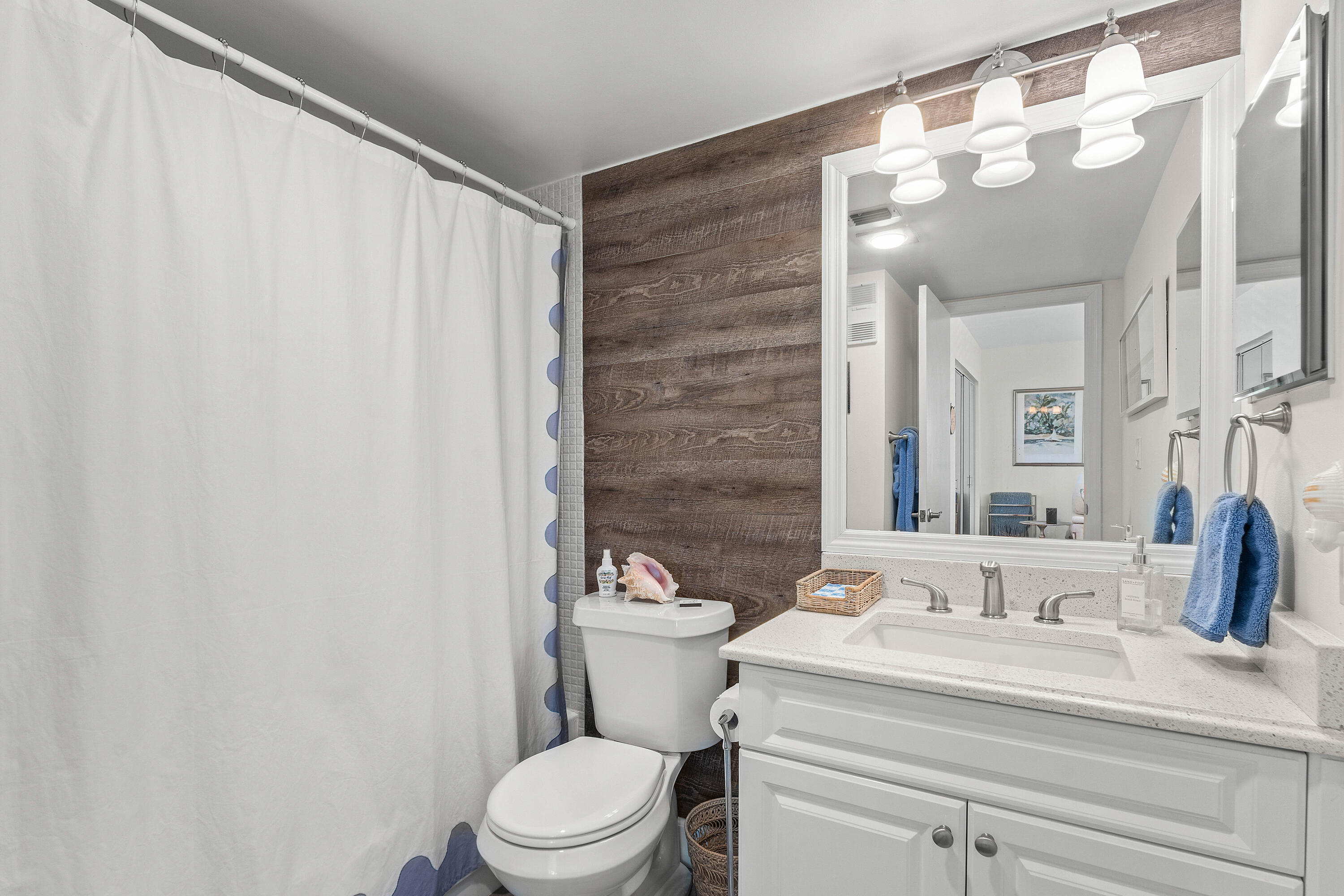 JUPITER OCEAN AND RACQUET CLUB - Residential
