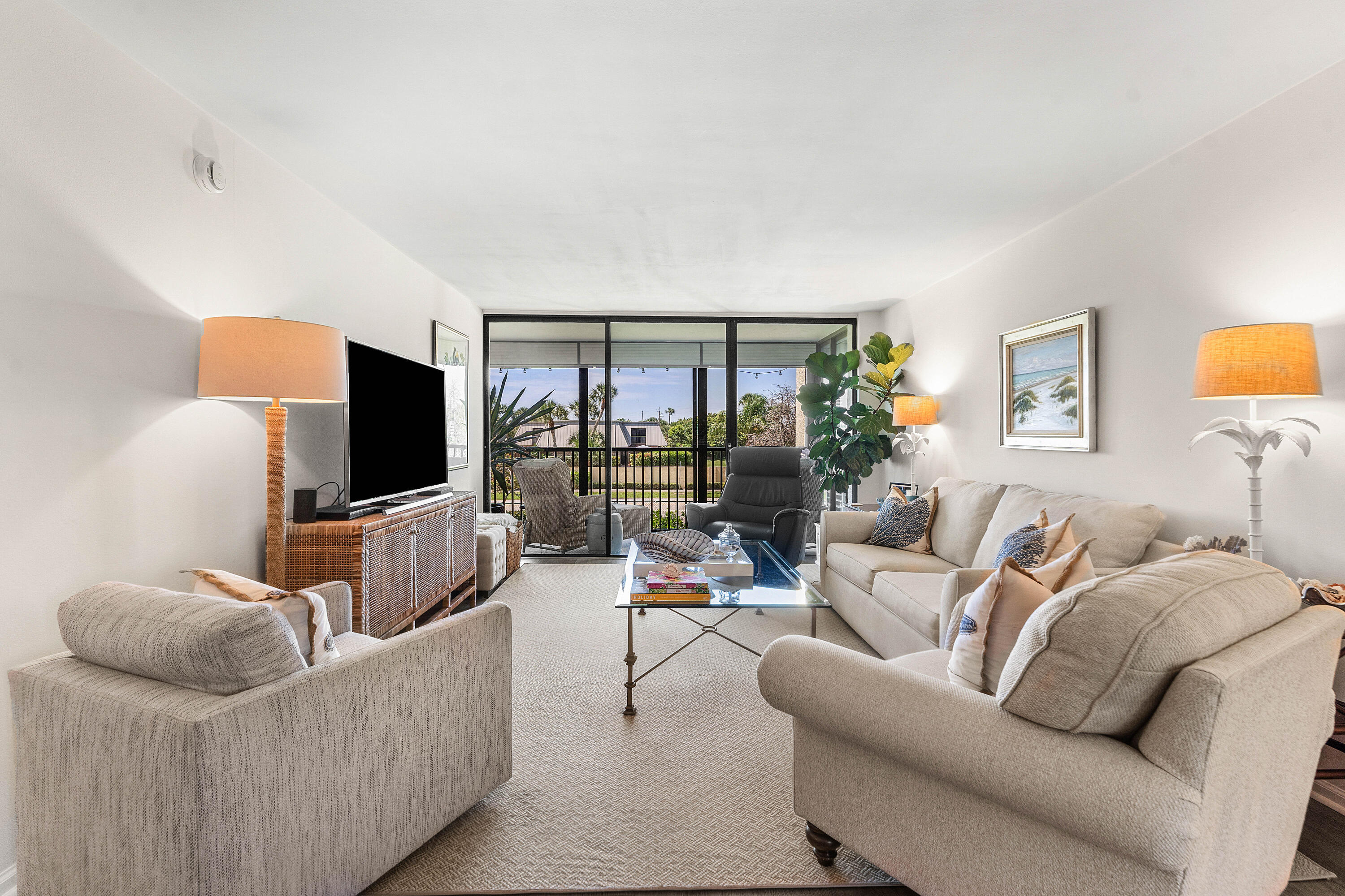 JUPITER OCEAN AND RACQUET CLUB - Residential