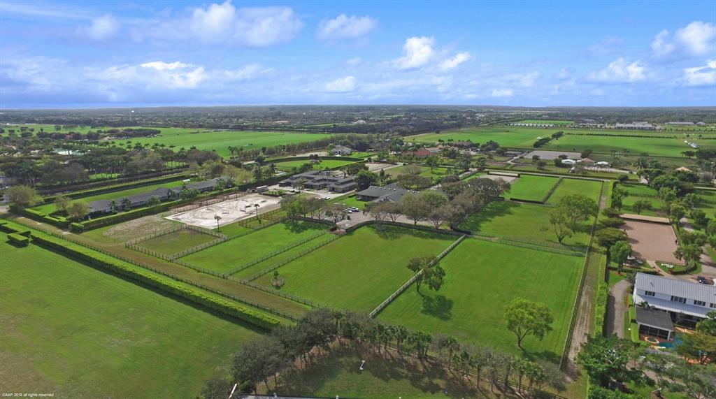 SOUTHFIELDS WELLINGTON COUNTRY - Residential