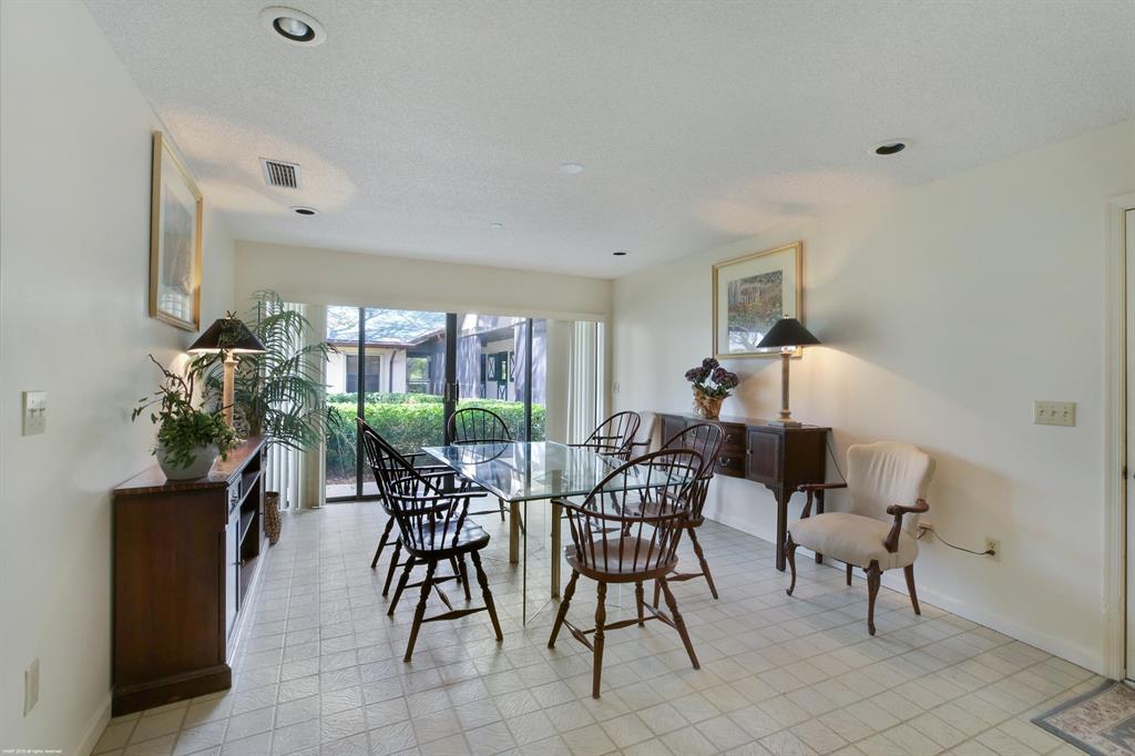SOUTHFIELDS WELLINGTON COUNTRY - Residential