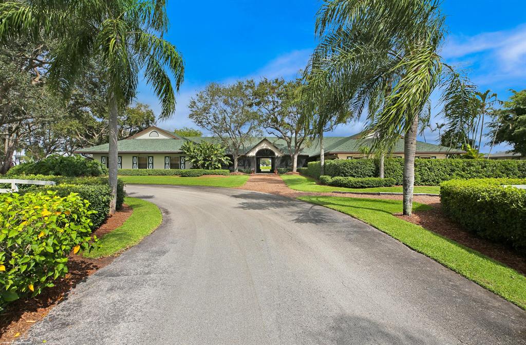 SOUTHFIELDS WELLINGTON COUNTRY - Residential
