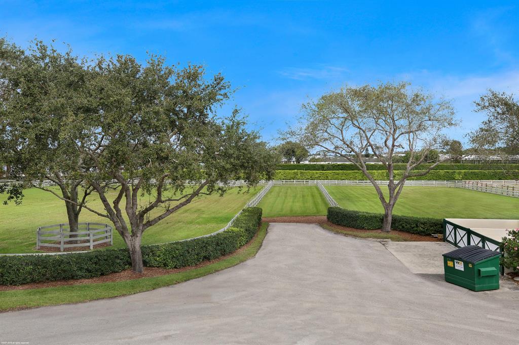 SOUTHFIELDS WELLINGTON COUNTRY - Residential