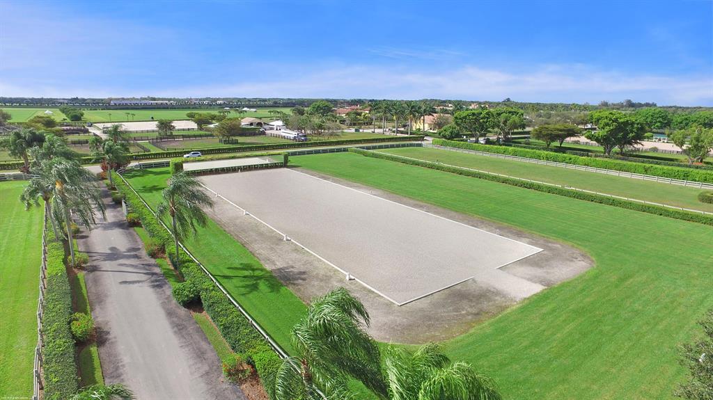SOUTHFIELDS WELLINGTON COUNTRY - Residential
