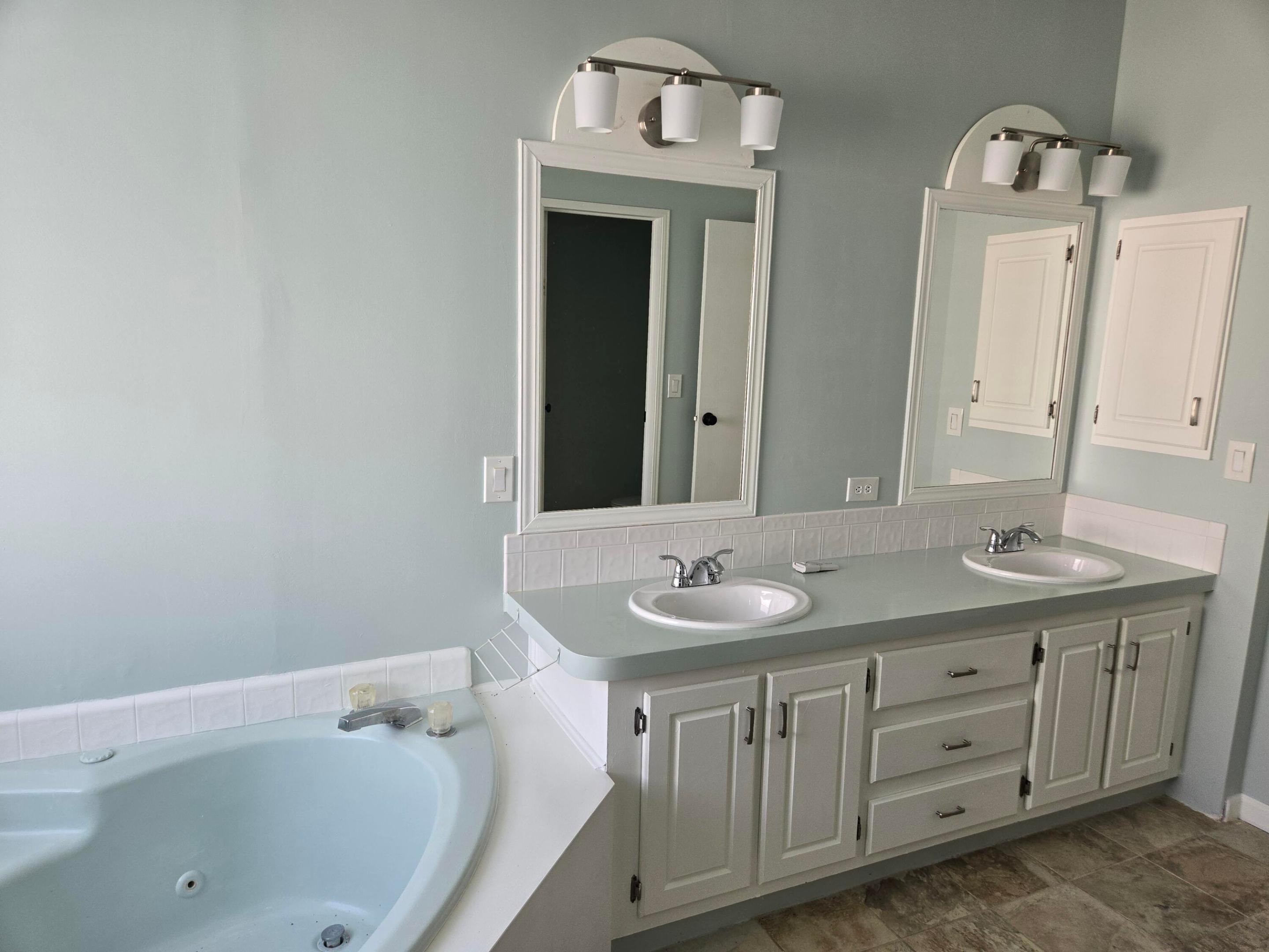SEMINOLE COVE CONDOMINIUM - Residential