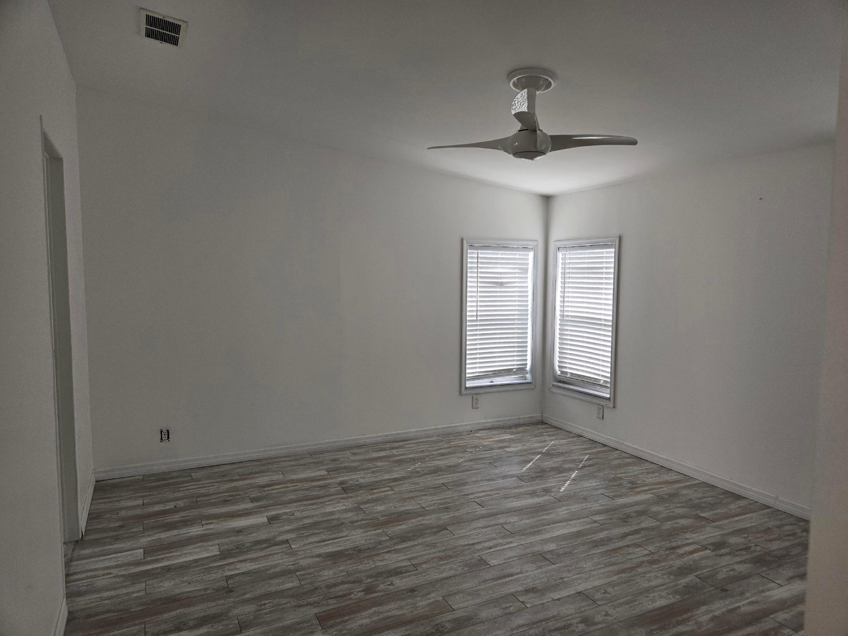 SEMINOLE COVE CONDOMINIUM - Residential