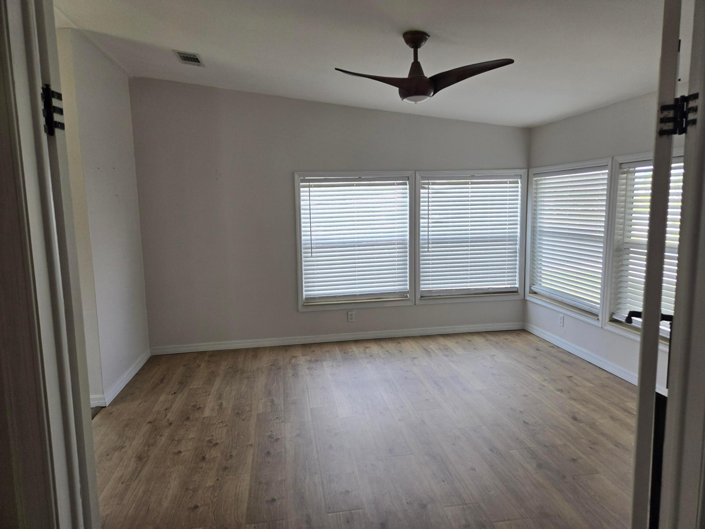 SEMINOLE COVE CONDOMINIUM - Residential