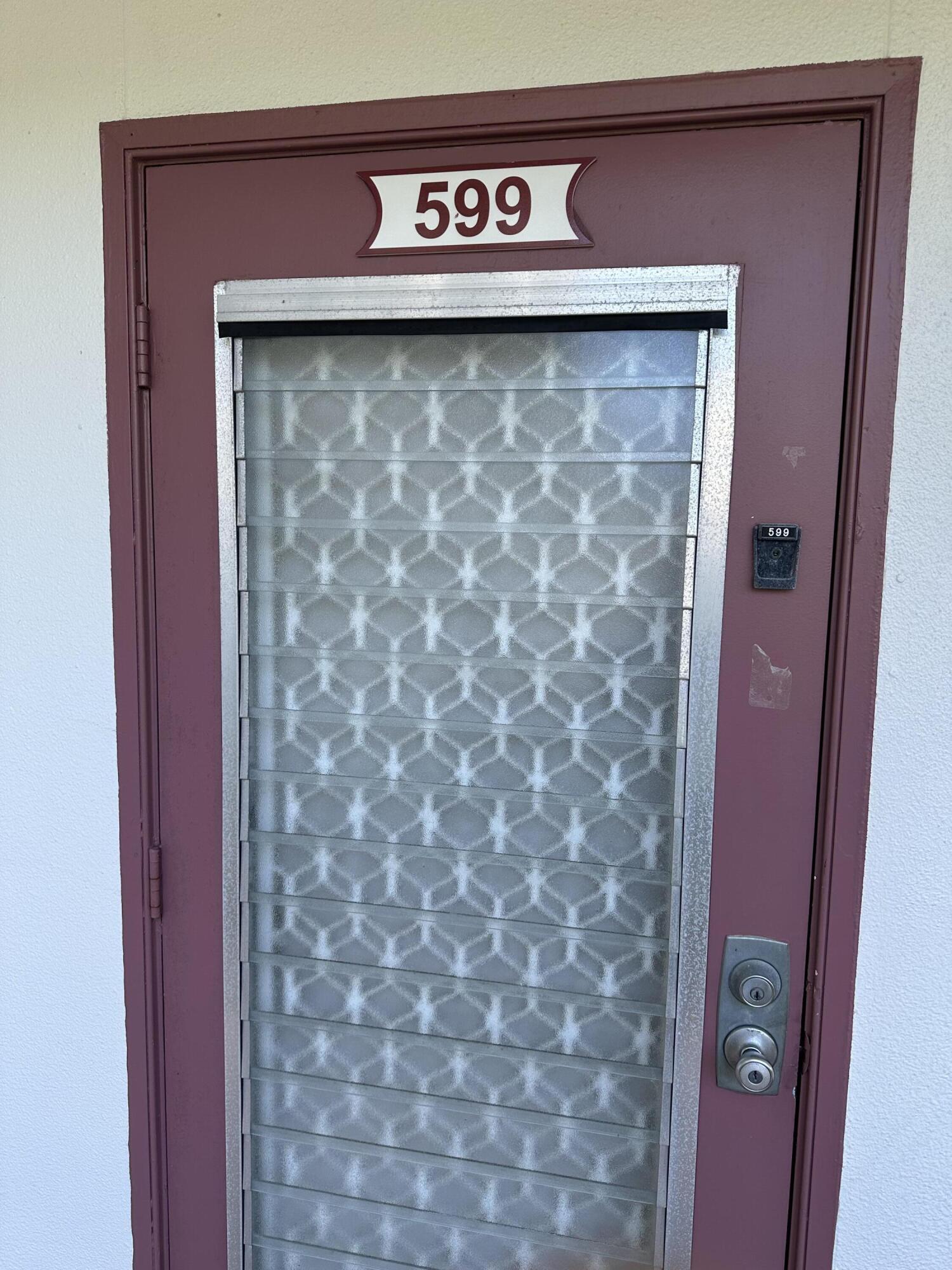 FANSHAW AT CENTURY VILLAGE CONDO - Residential Lease