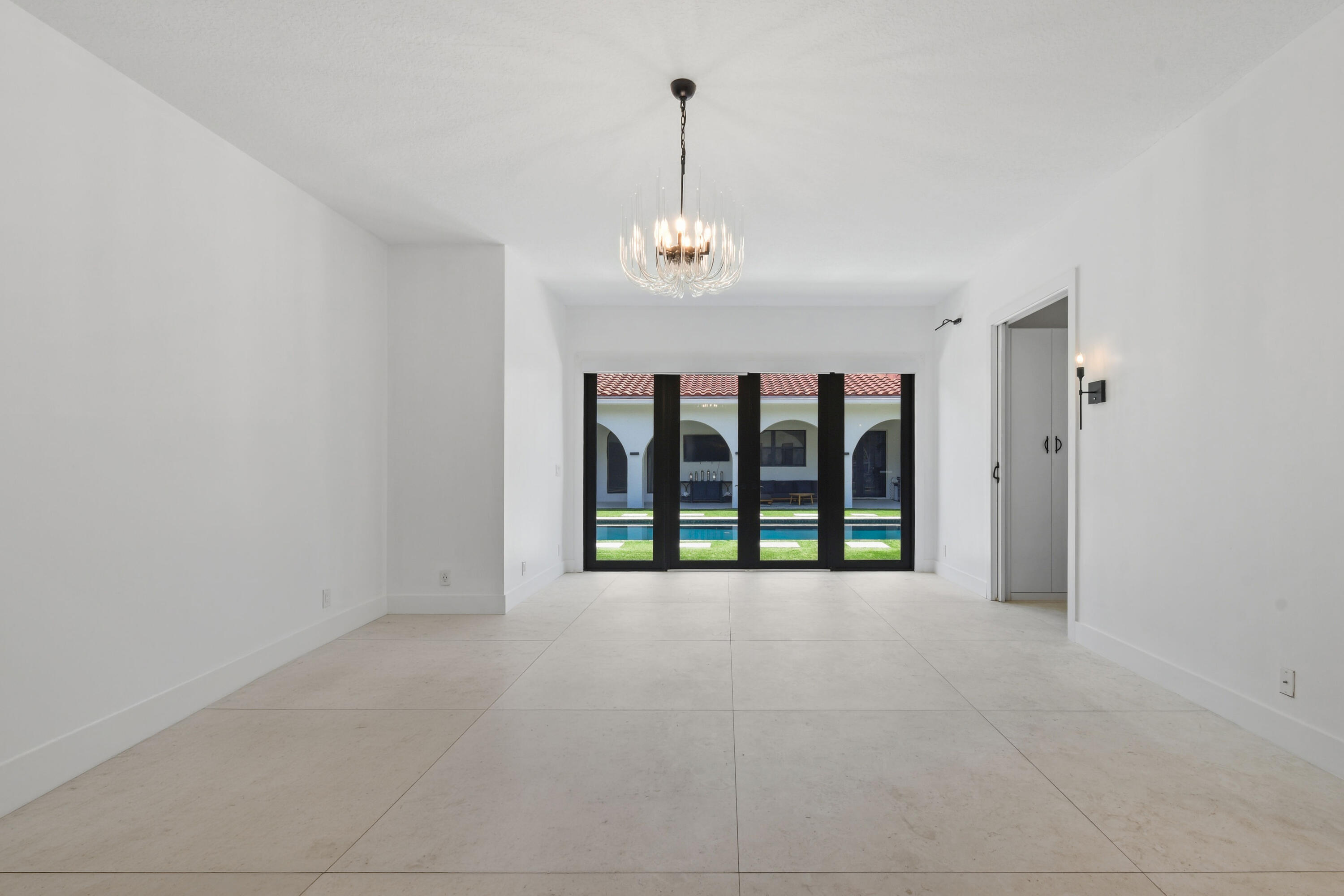 Palm Beach Country Estates - Residential