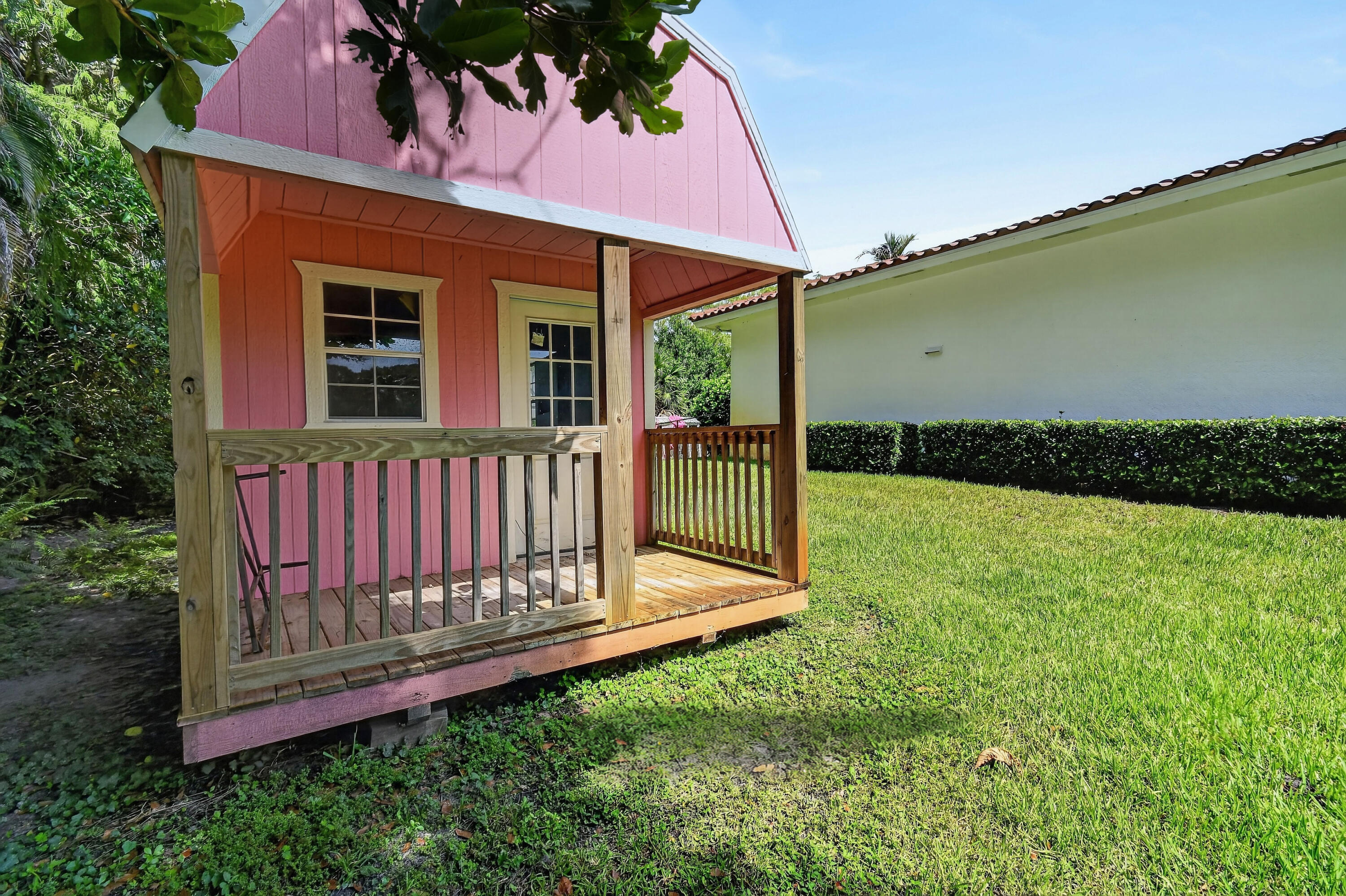 Palm Beach Country Estates - Residential